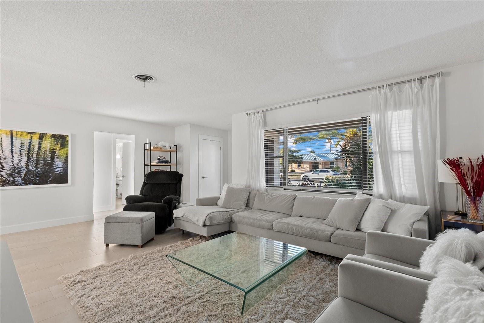 Image 2 of 29 For 6835 Roxbury Drive