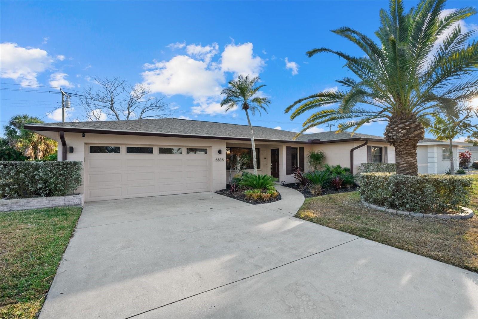 Image 24 of 29 For 6835 Roxbury Drive