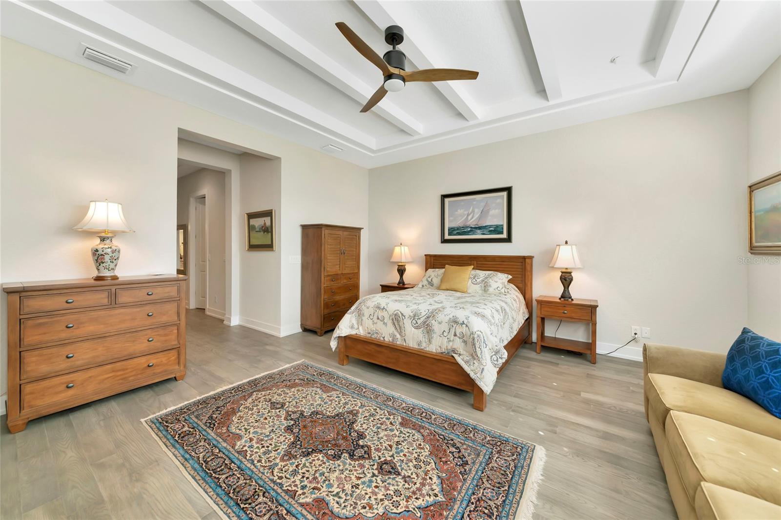 Image 23 of 80 For 8252 Redonda Loop