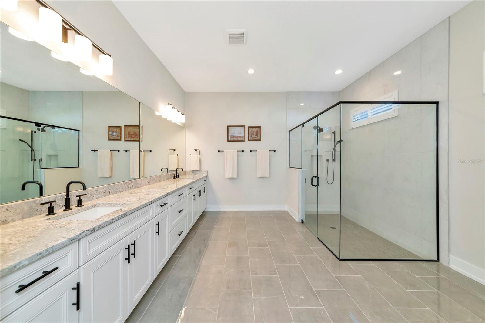 Image 26 of 80 For 8252 Redonda Loop