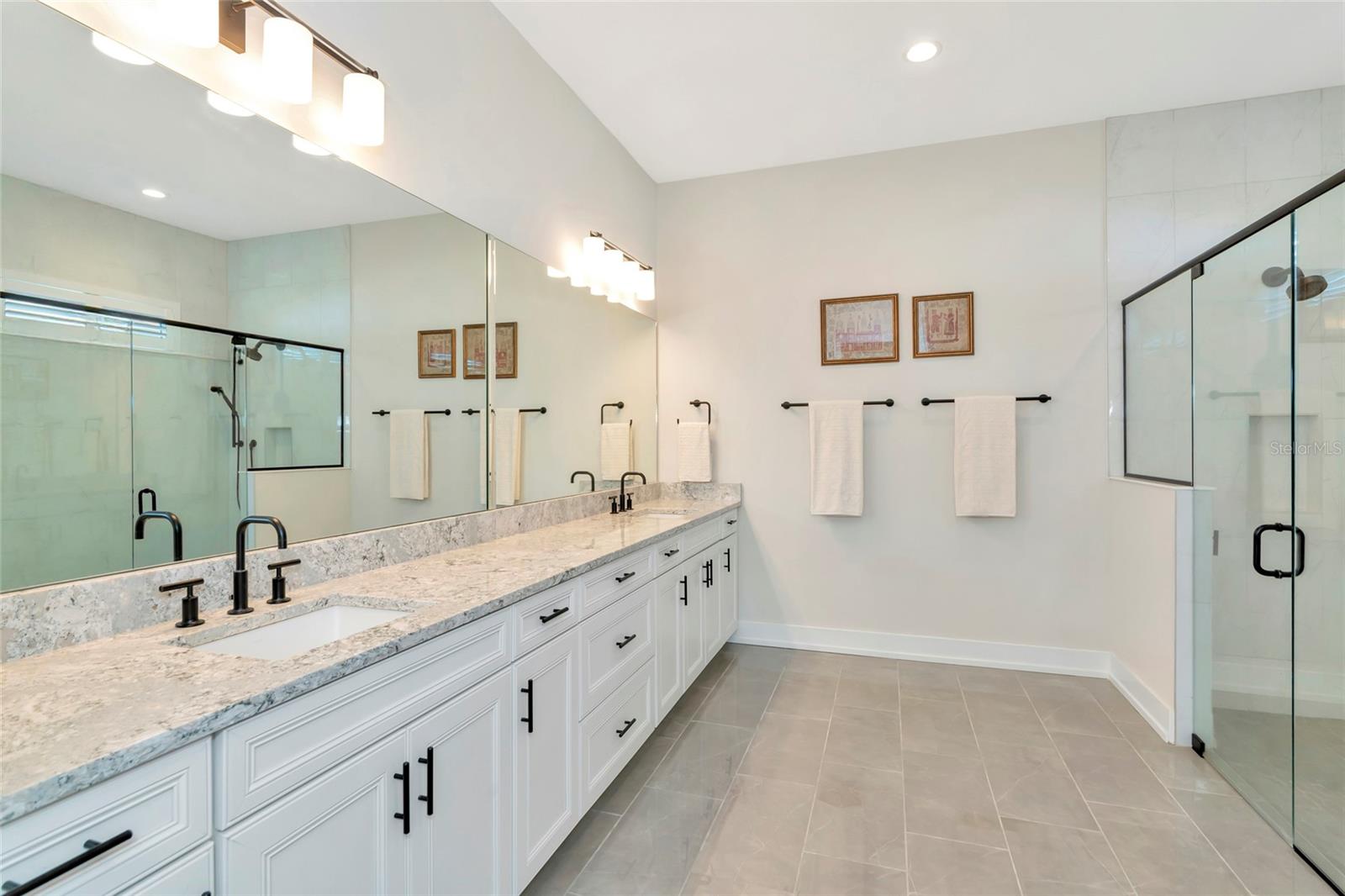 Image 27 of 80 For 8252 Redonda Loop