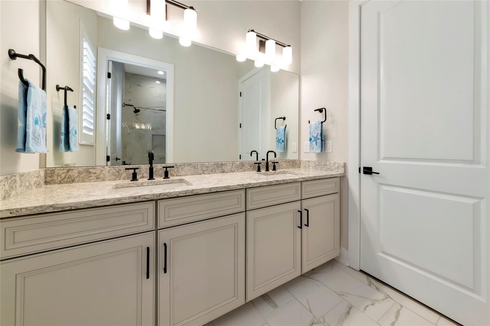 Image 35 of 80 For 8252 Redonda Loop