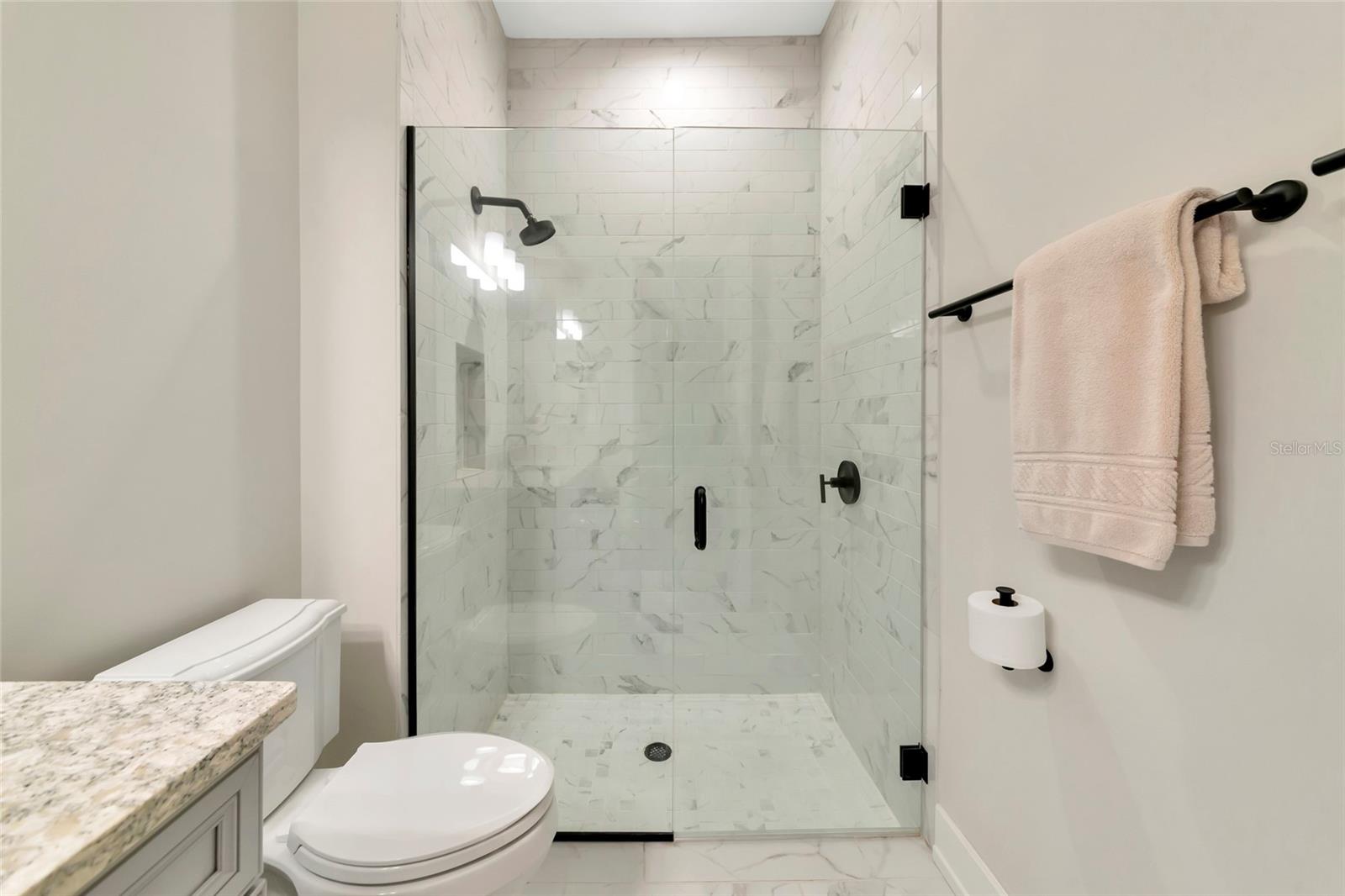 Image 37 of 80 For 8252 Redonda Loop