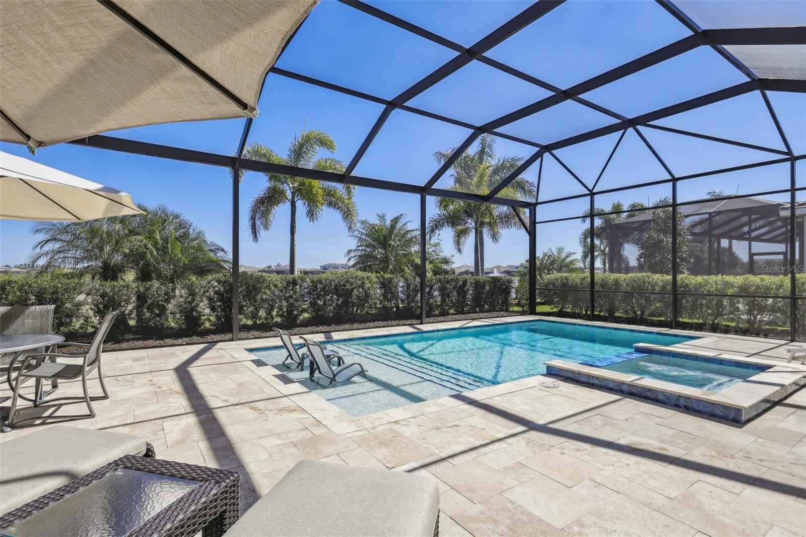 Image 44 of 80 For 8252 Redonda Loop