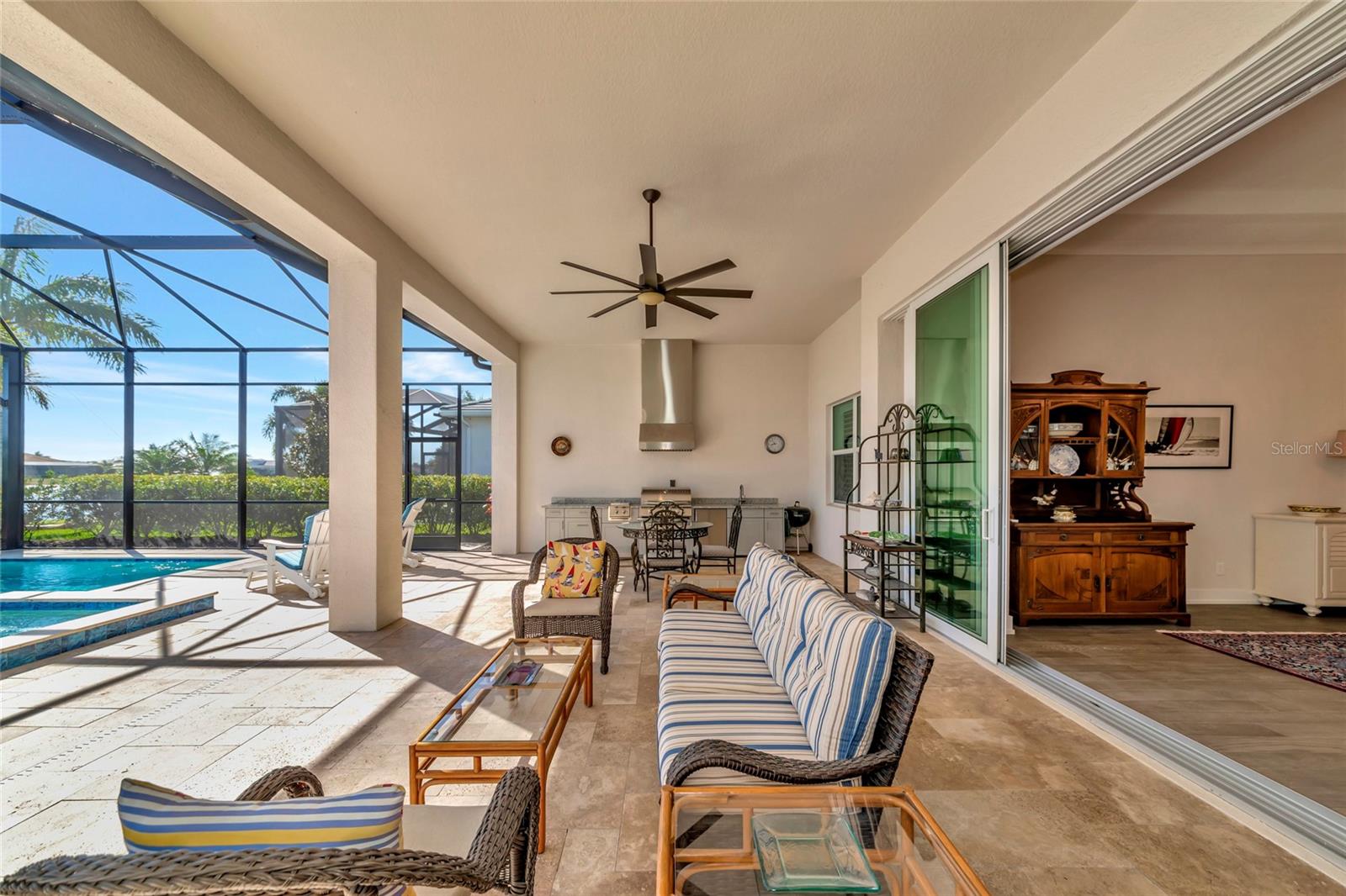 Image 46 of 80 For 8252 Redonda Loop