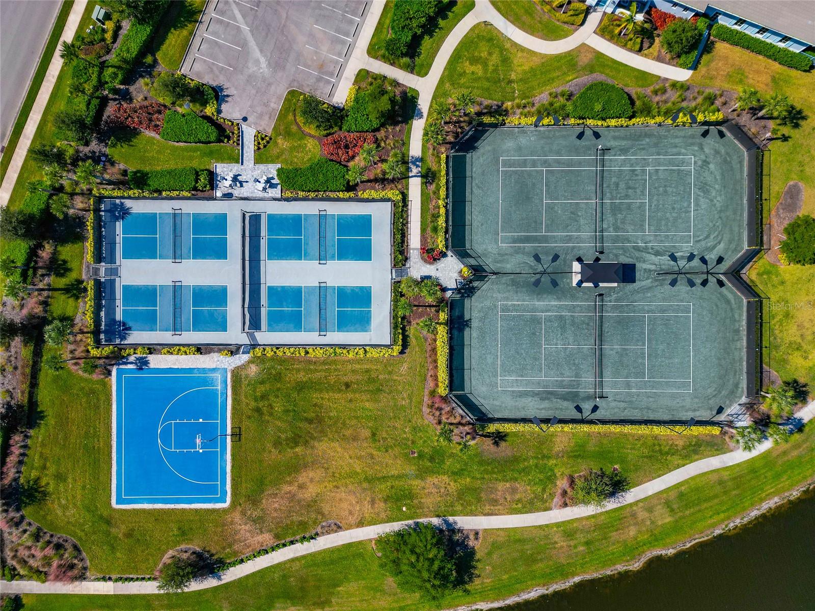 Image 69 of 80 For 8252 Redonda Loop