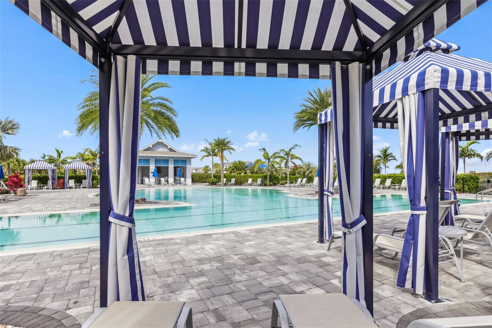 Image 75 of 80 For 8252 Redonda Loop