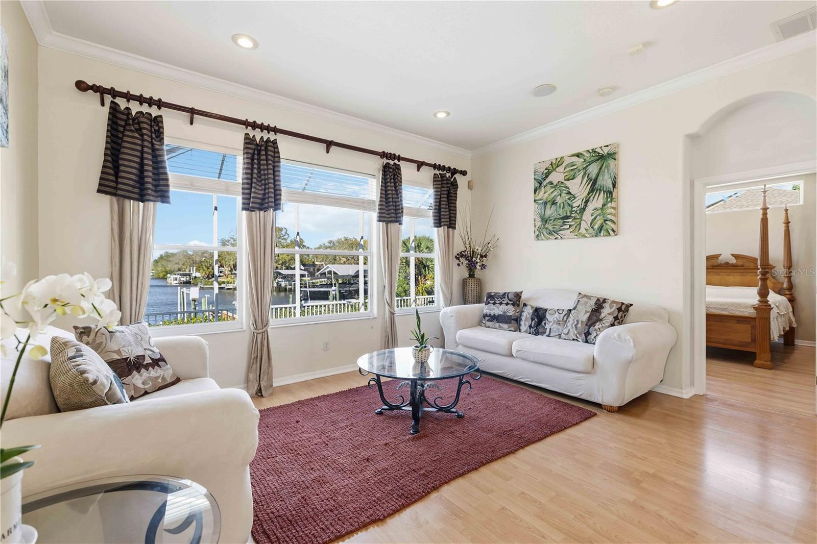 Image 13 of 56 For 136 41st Circle E