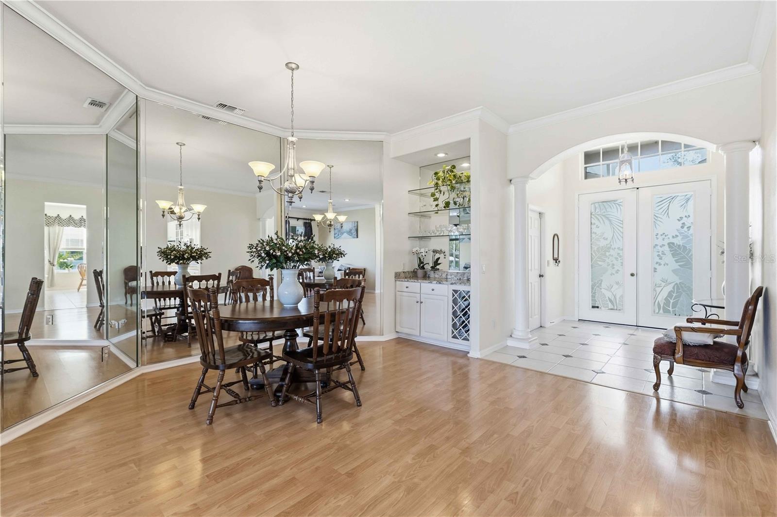 Image 14 of 56 For 136 41st Circle E