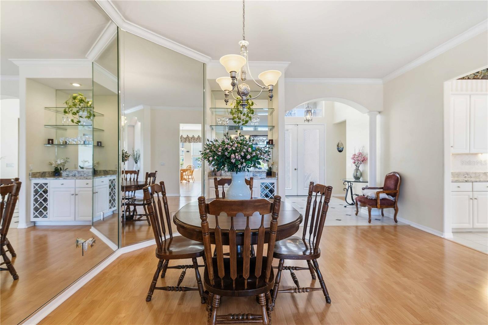 Image 15 of 56 For 136 41st Circle E