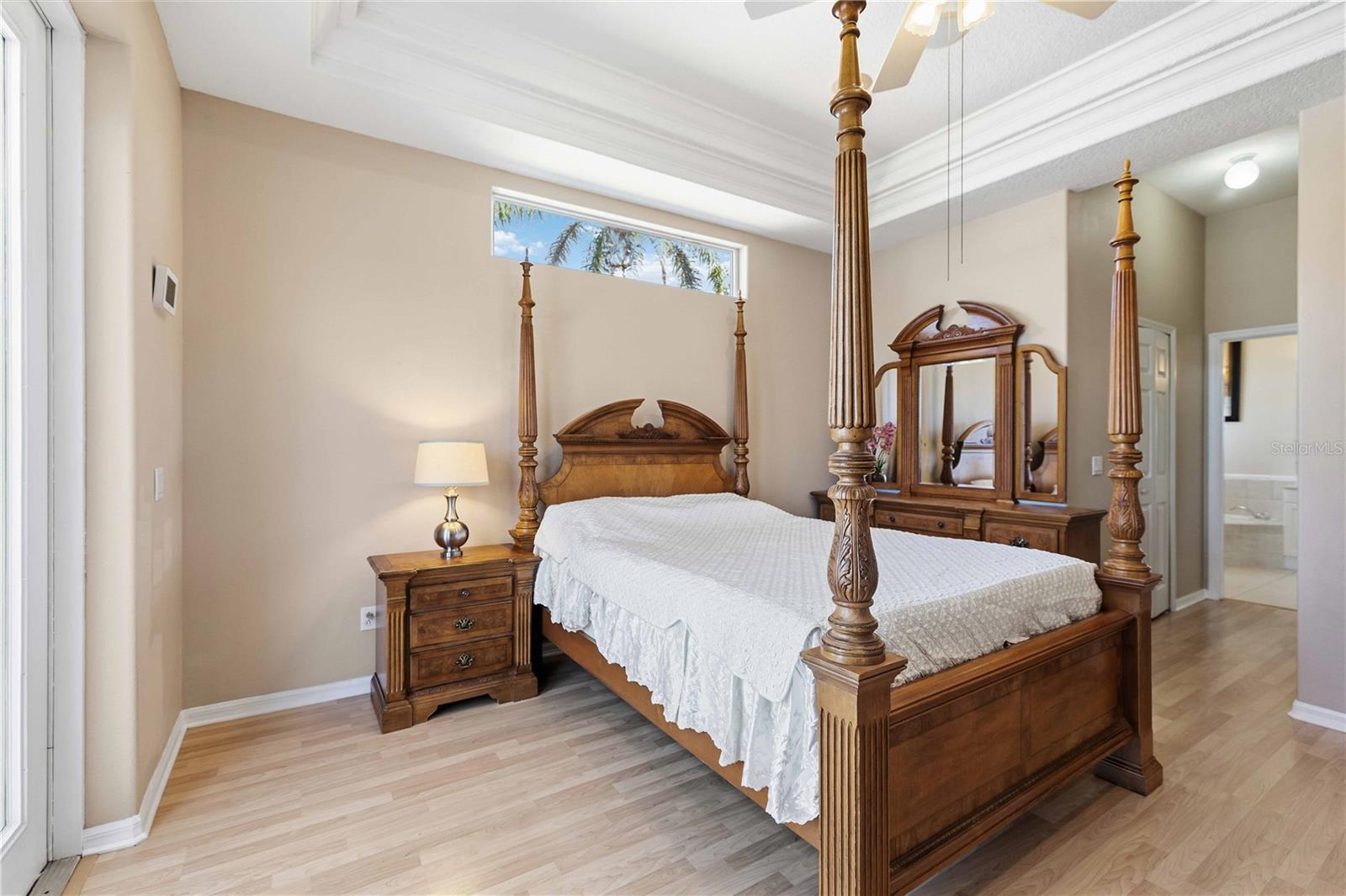 Image 27 of 56 For 136 41st Circle E