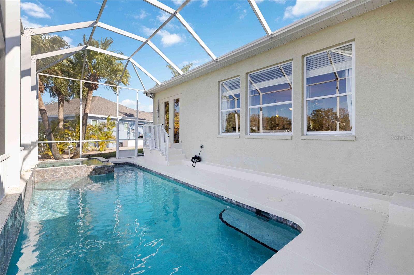 Image 37 of 56 For 136 41st Circle E