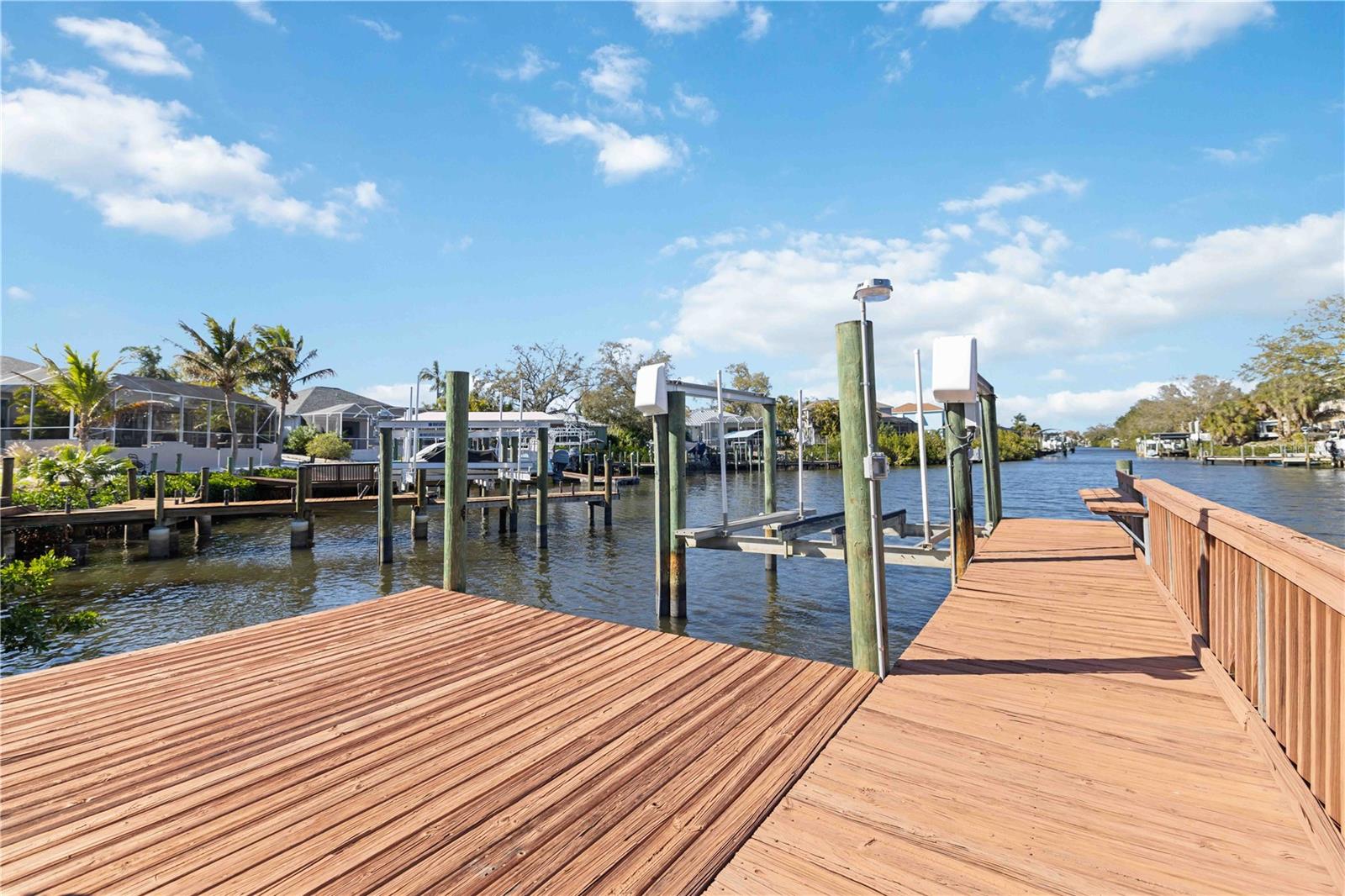 Image 41 of 56 For 136 41st Circle E