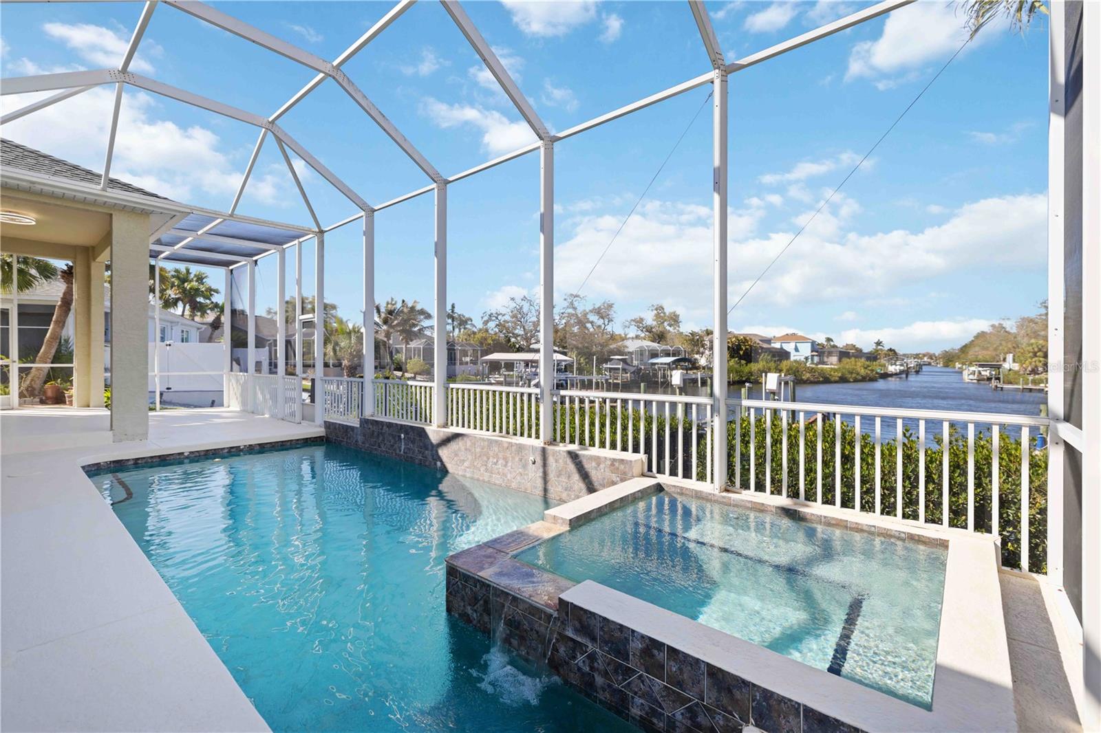 Image 5 of 56 For 136 41st Circle E