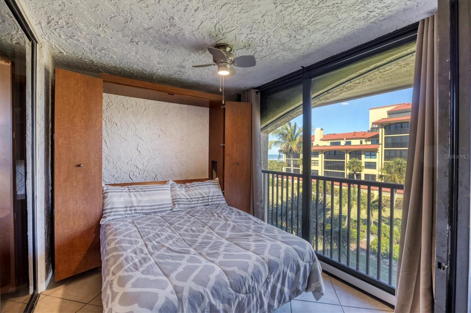 Image 17 of 43 For 8750 Midnight Pass Road 302