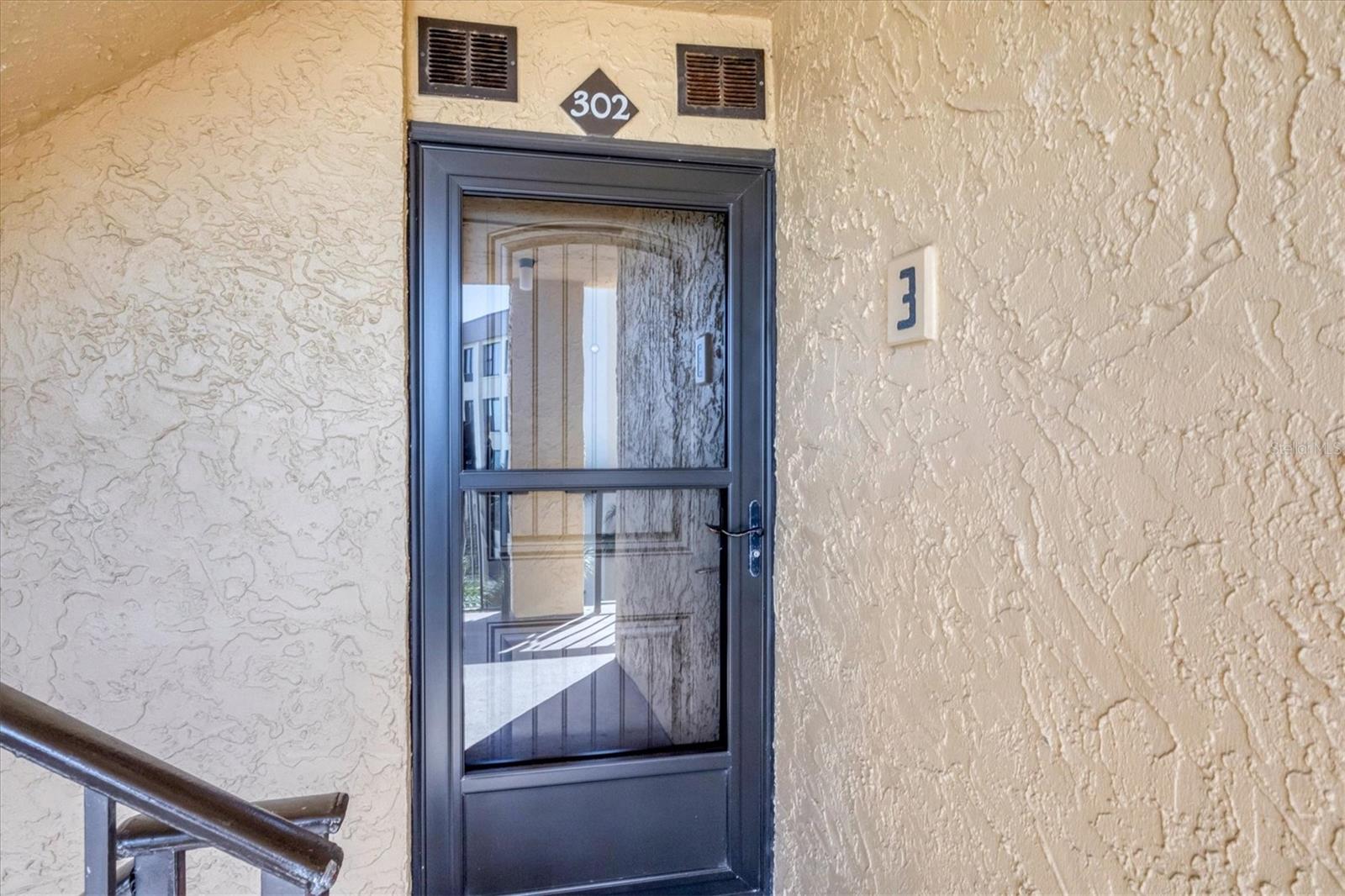 Image 2 of 43 For 8750 Midnight Pass Road 302