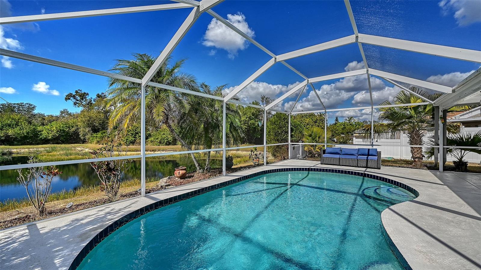 Image 31 of 42 For 406 116th Street E