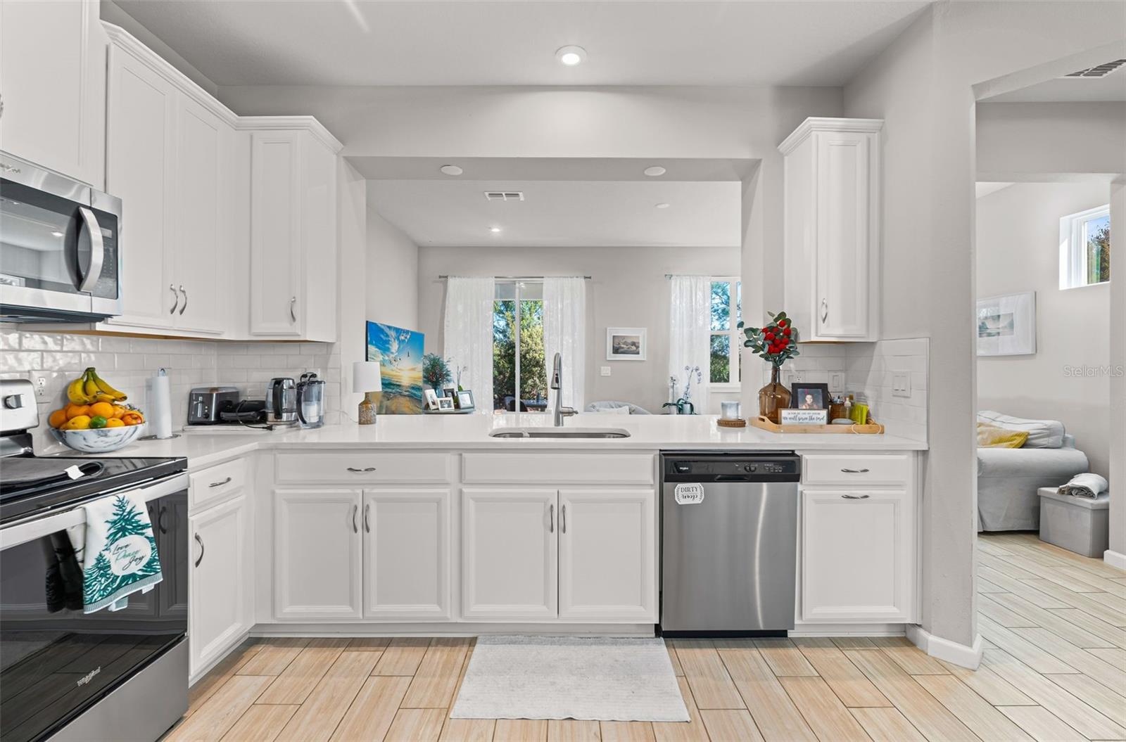 Image 13 of 46 For 11960 Sky Acres Terrace