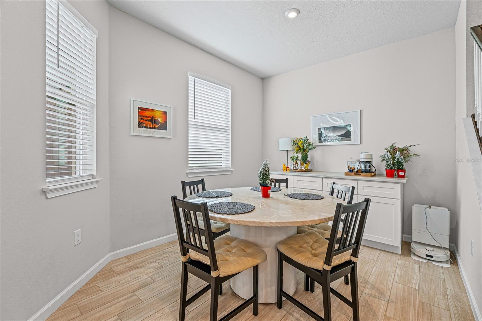 Image 15 of 46 For 11960 Sky Acres Terrace