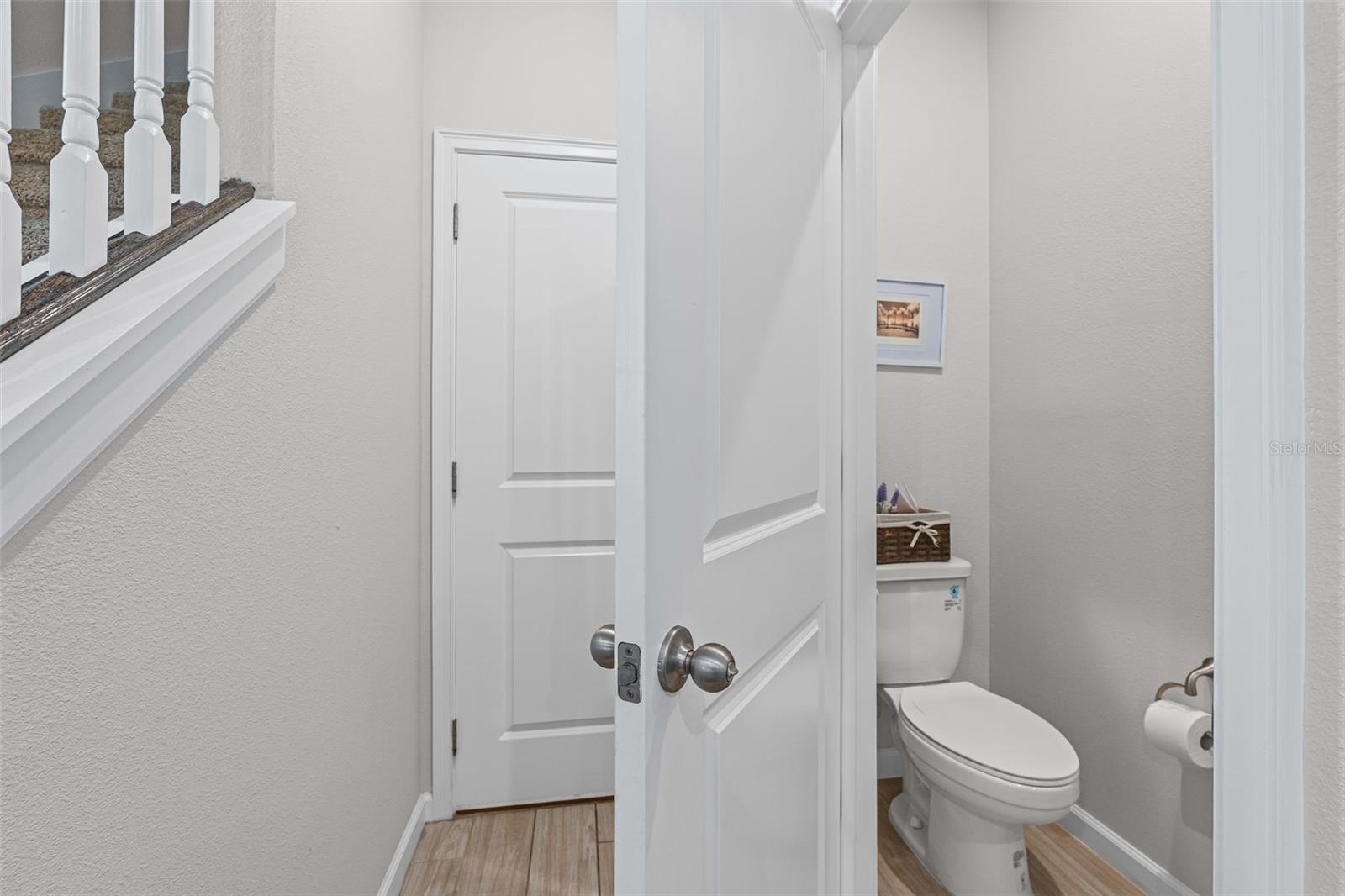 Image 16 of 46 For 11960 Sky Acres Terrace