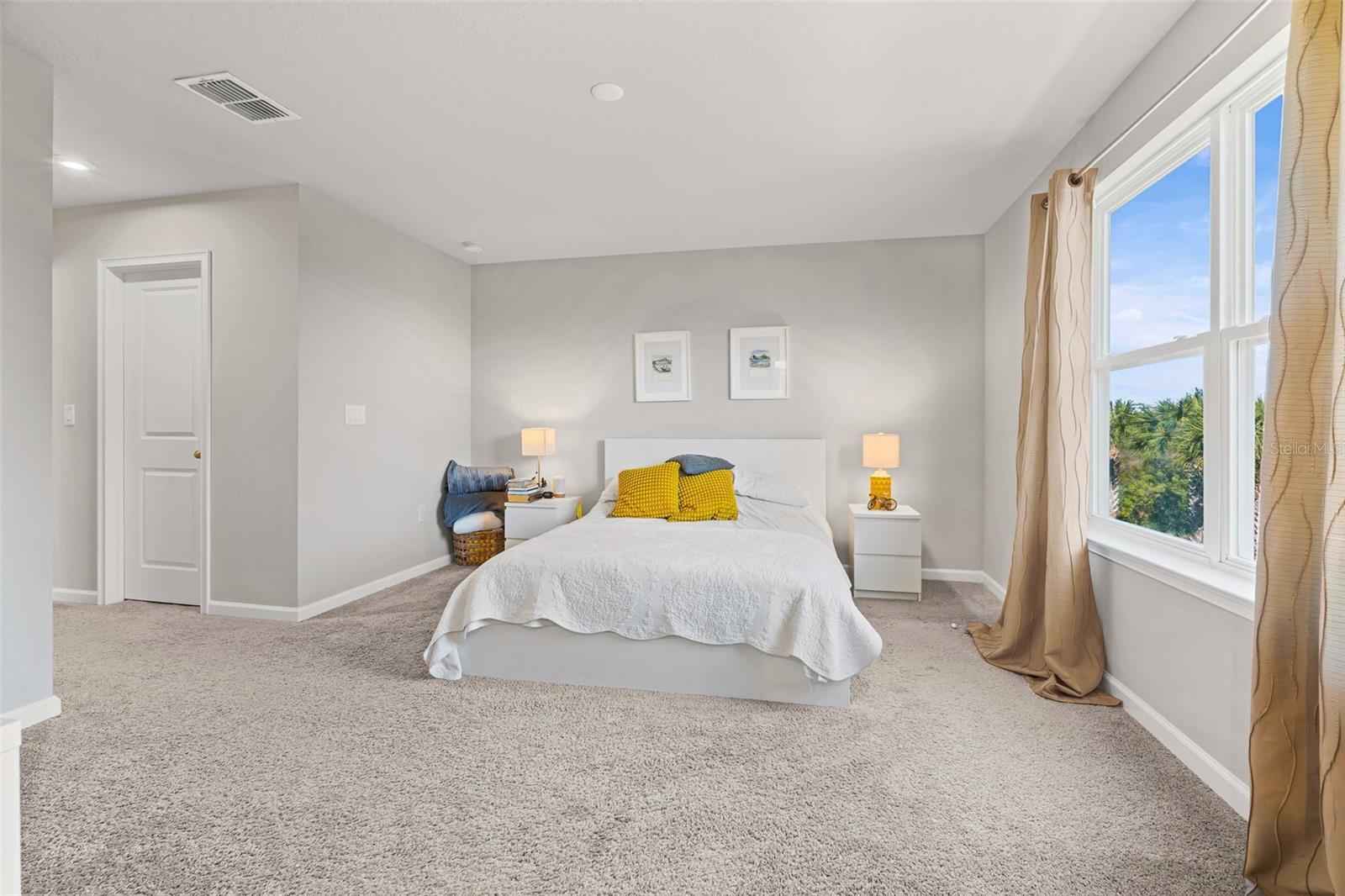 Image 26 of 46 For 11960 Sky Acres Terrace