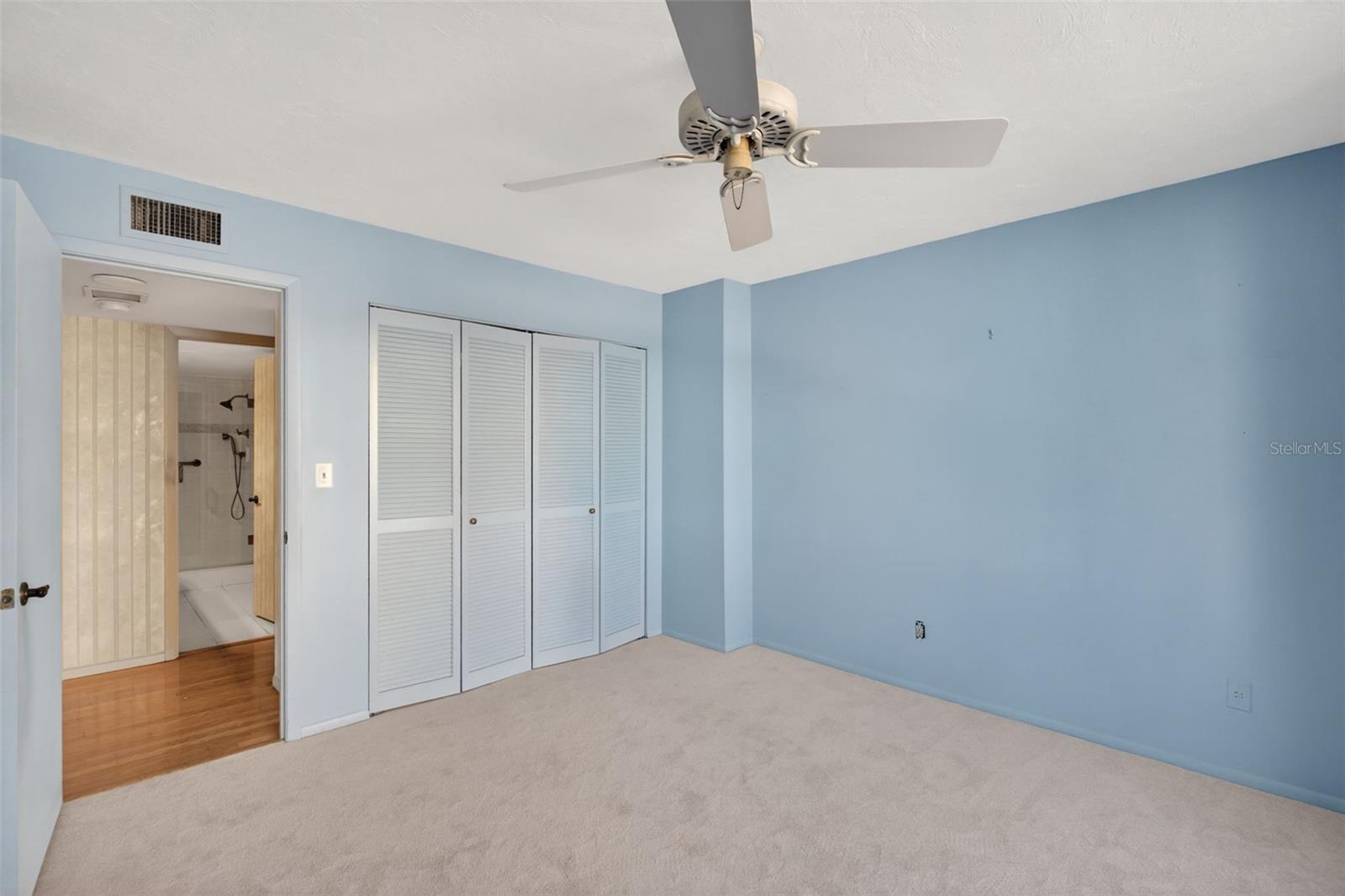 Image 21 of 33 For 1111 Gulfstream Avenue 8d