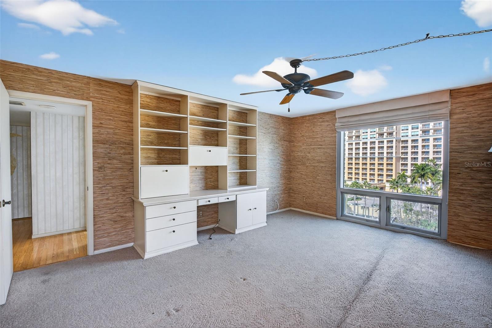 Image 25 of 33 For 1111 Gulfstream Avenue 8d