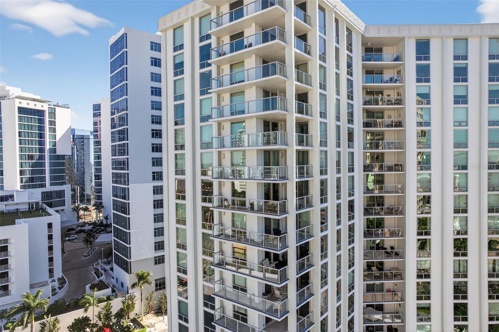 Image 6 of 33 For 1111 Gulfstream Avenue 8d