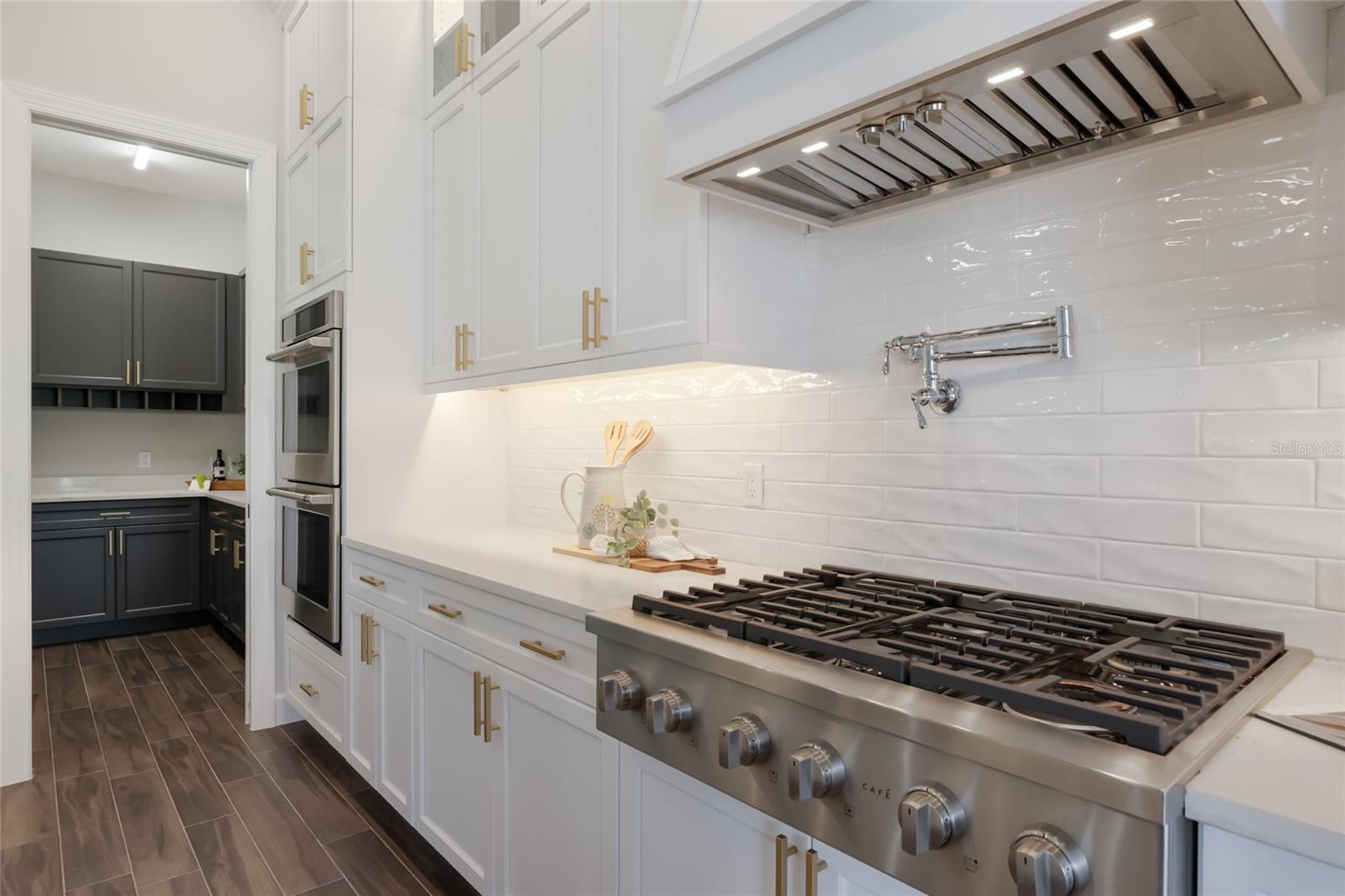 Image 15 of 81 For 1529 Rio Vista Terrace