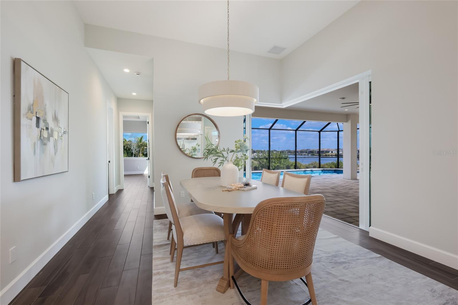 Image 17 of 81 For 1529 Rio Vista Terrace