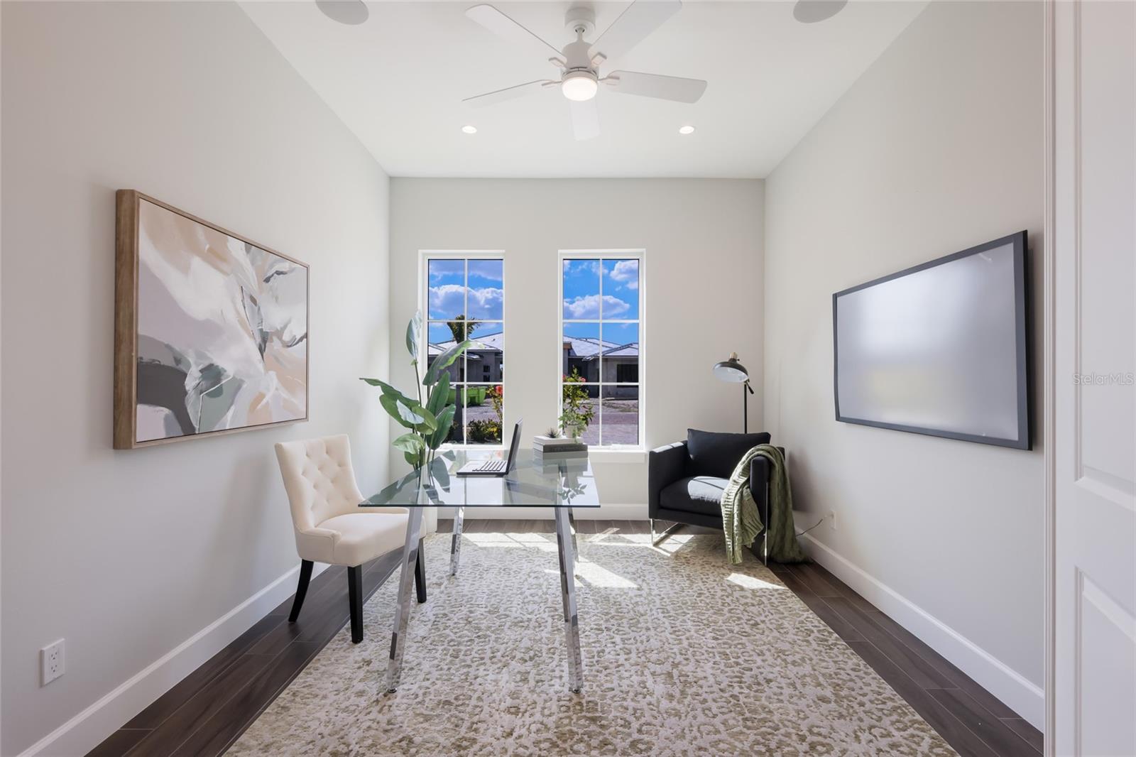 Image 19 of 81 For 1529 Rio Vista Terrace