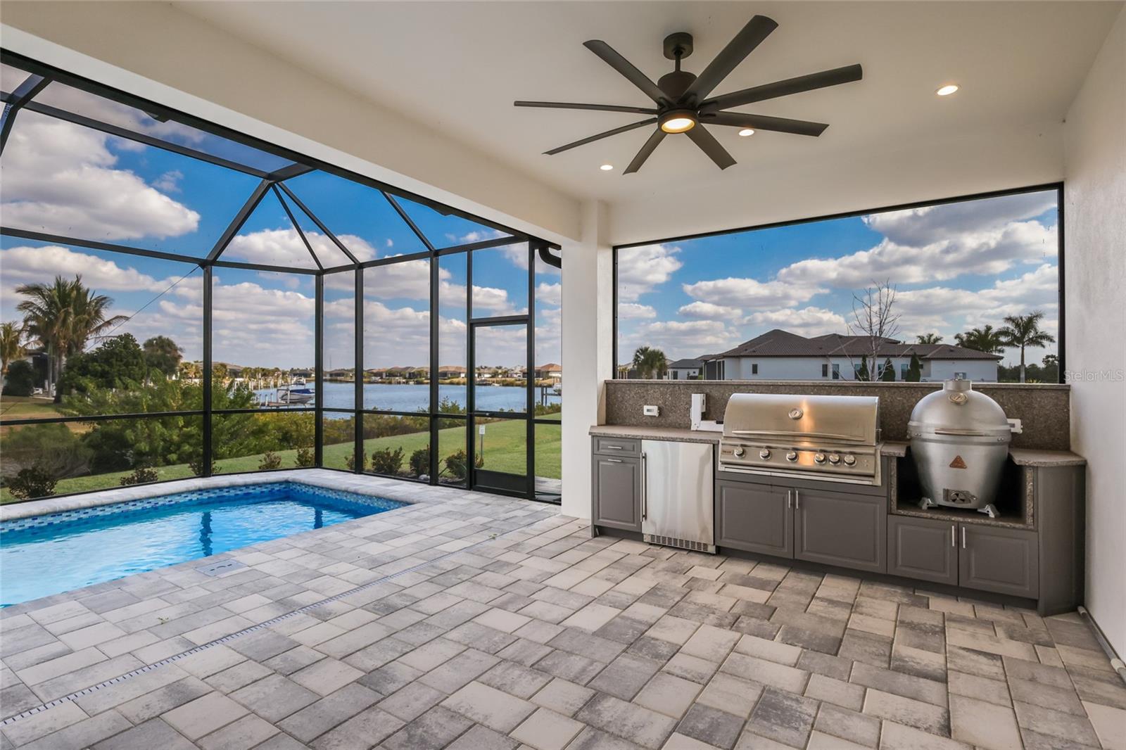 Image 39 of 81 For 1529 Rio Vista Terrace