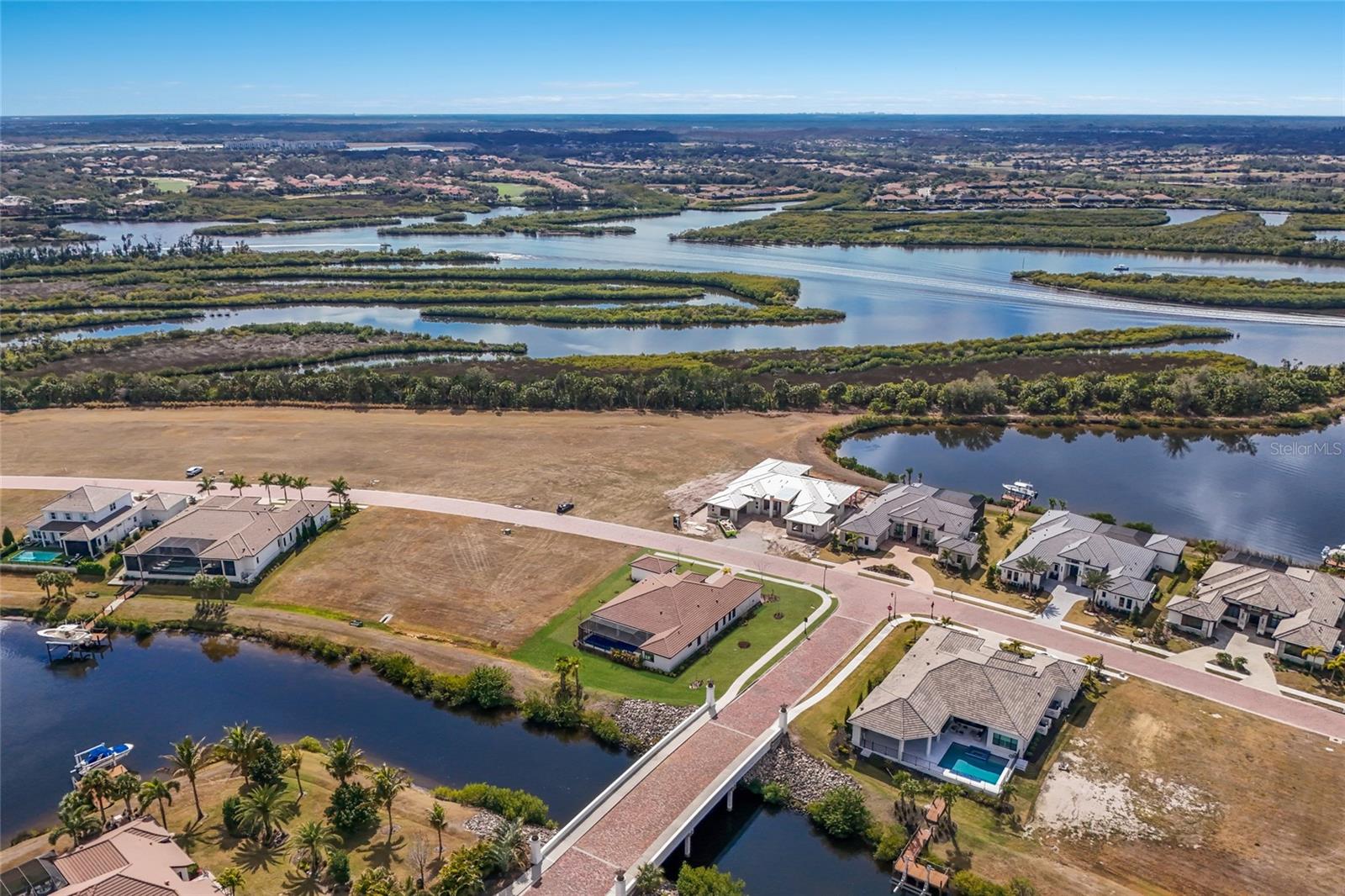 Image 46 of 81 For 1529 Rio Vista Terrace