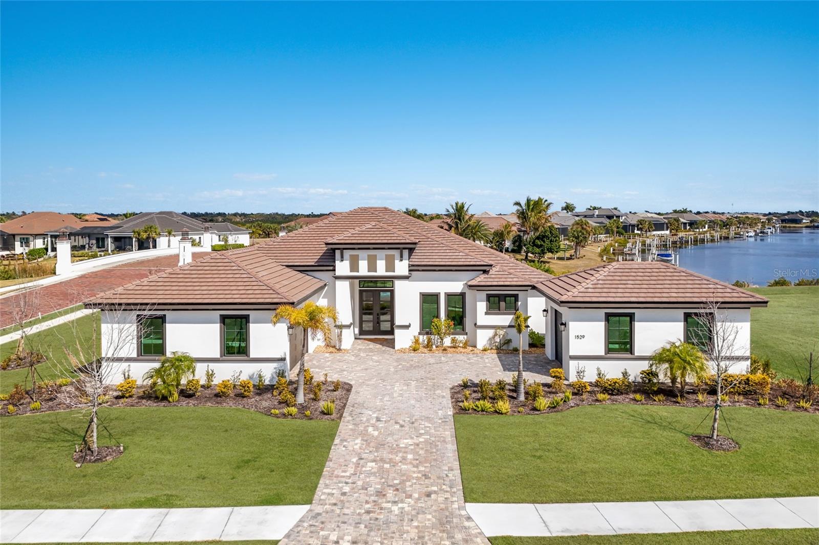 Image 49 of 81 For 1529 Rio Vista Terrace