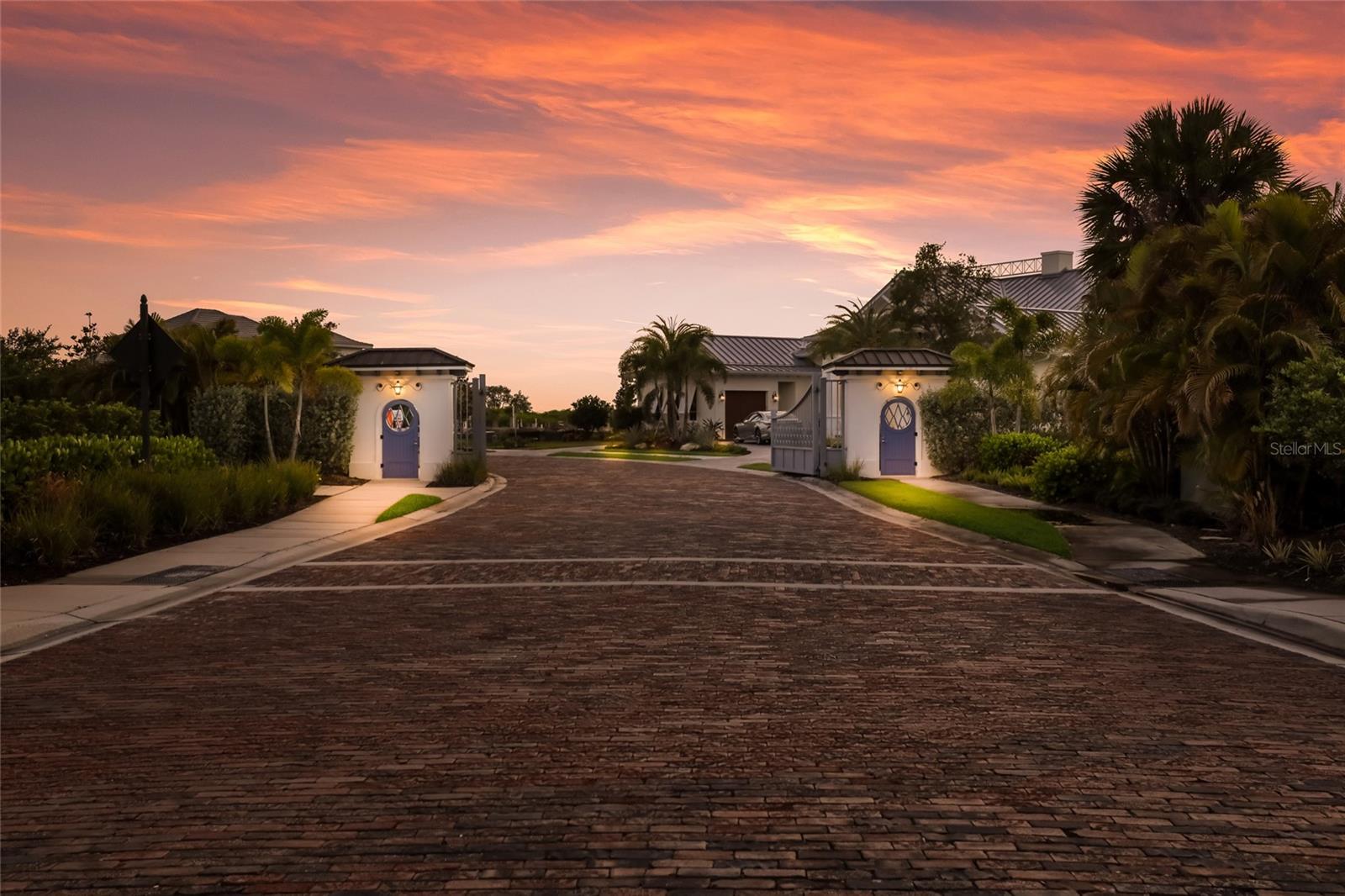 Image 53 of 81 For 1529 Rio Vista Terrace