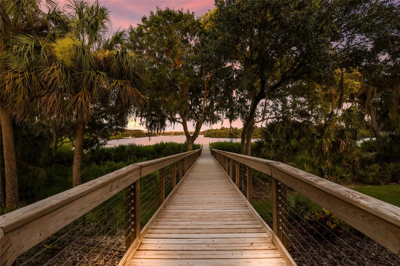 Image 75 of 81 For 1529 Rio Vista Terrace