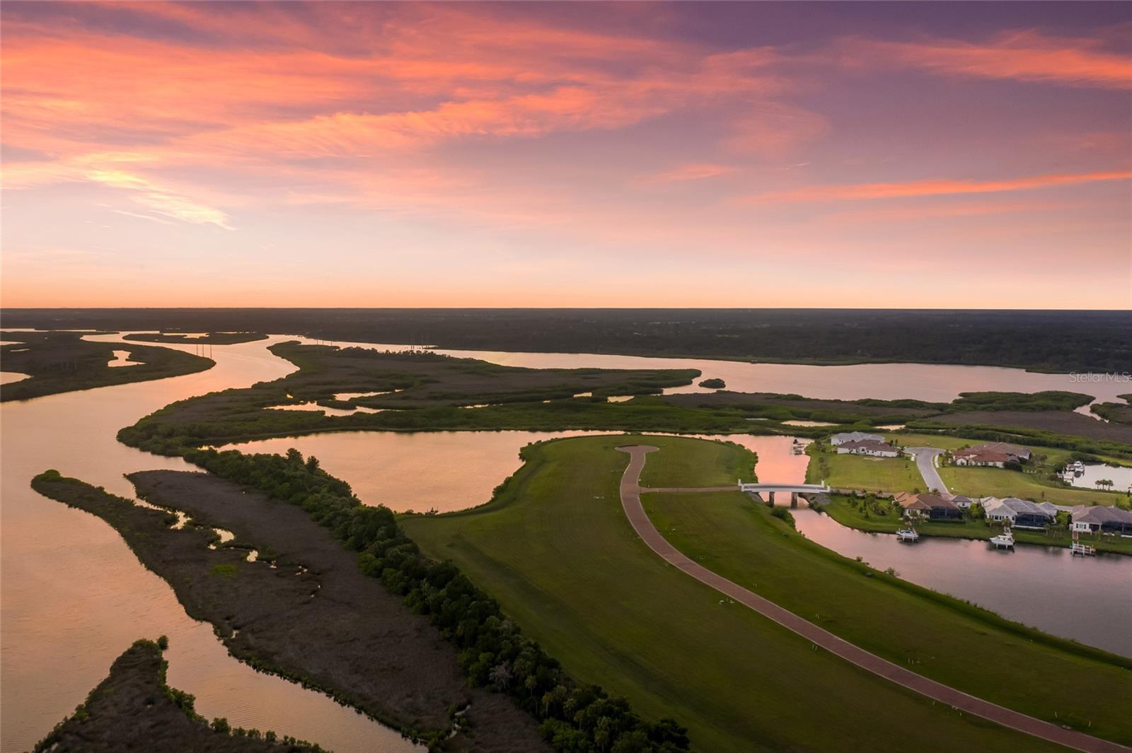 Image 78 of 81 For 1529 Rio Vista Terrace