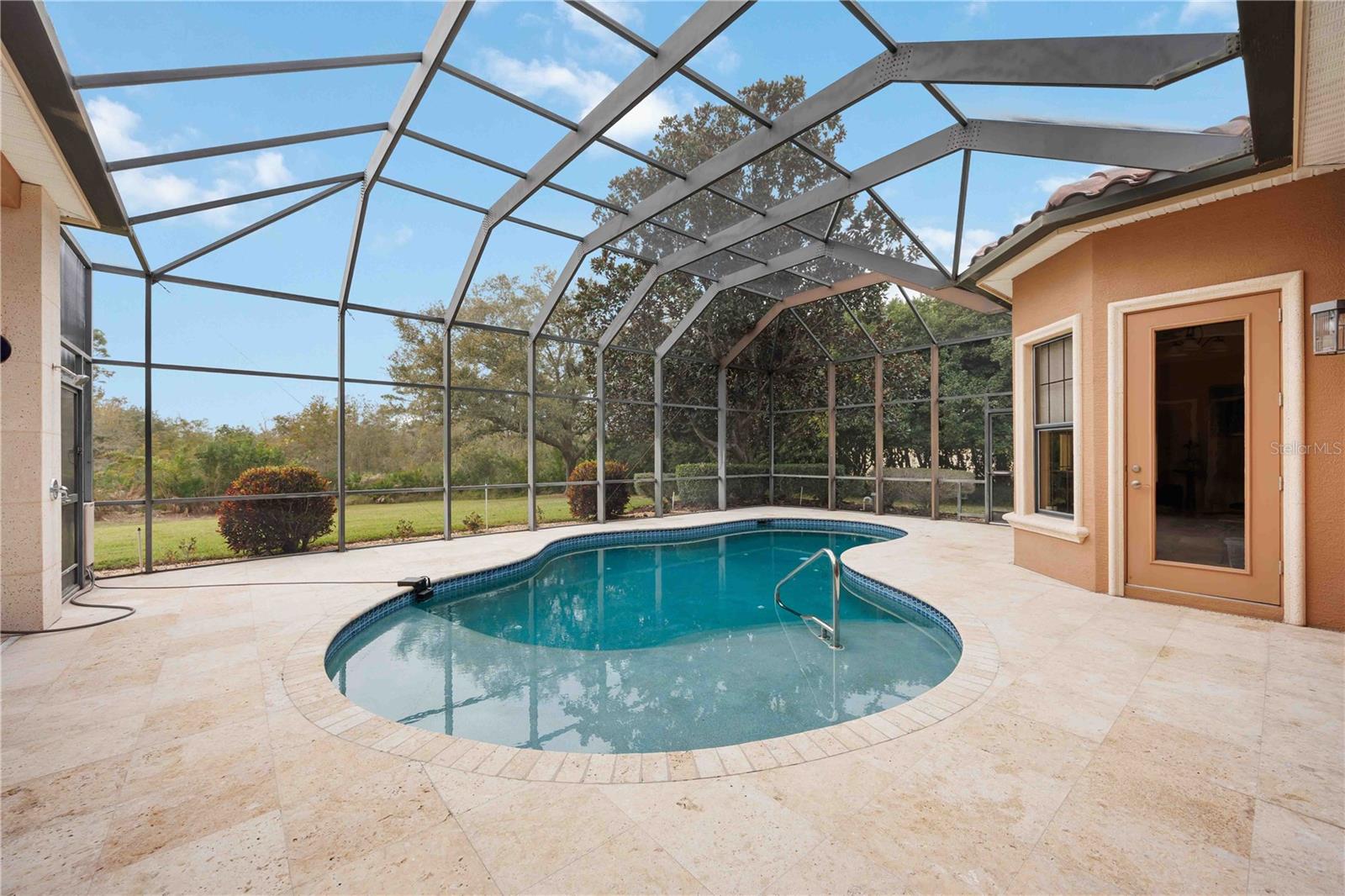 Image 28 of 58 For 22455 Panther Loop