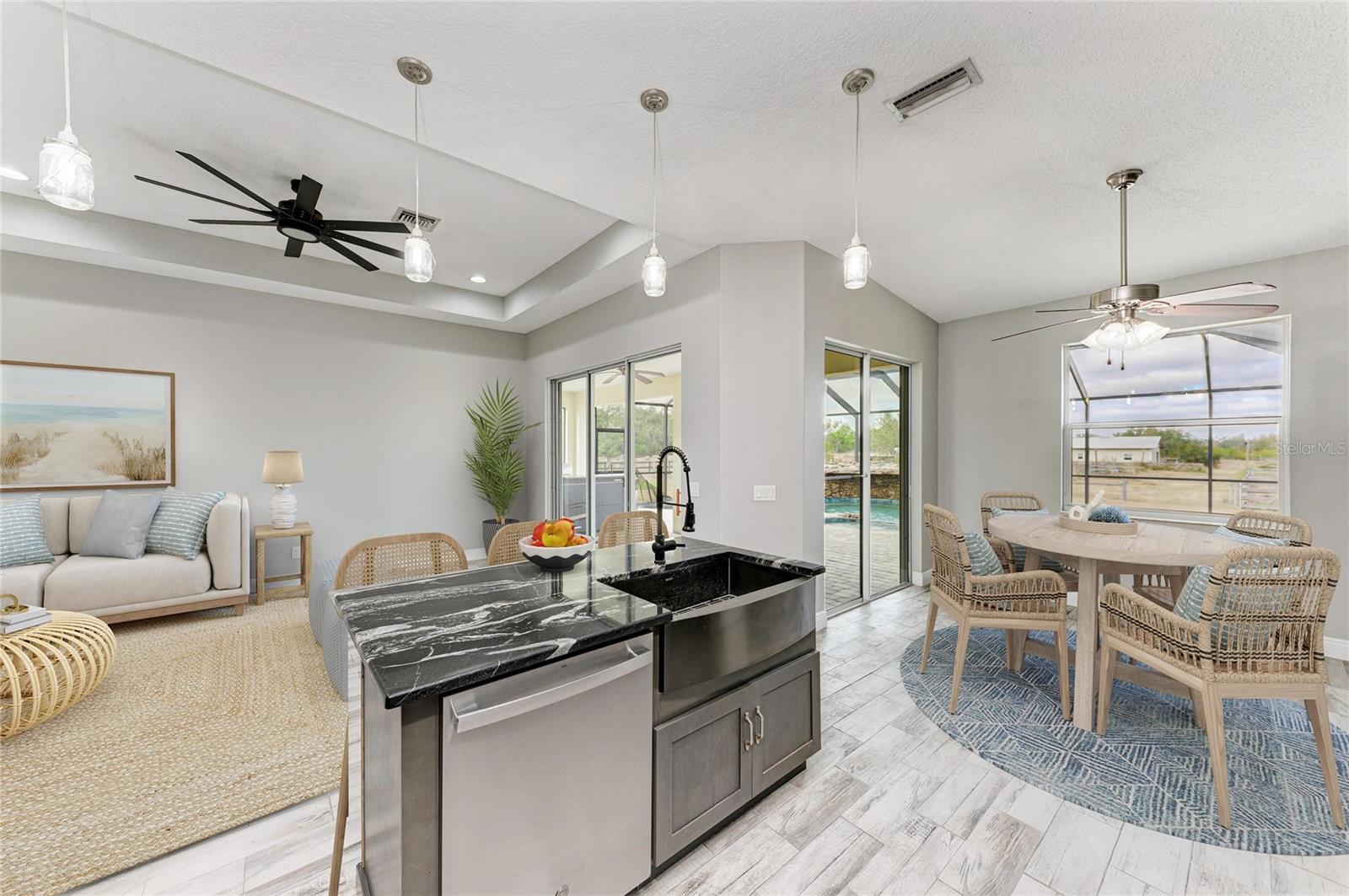 Image 20 of 85 For 13710 Golf Course Road