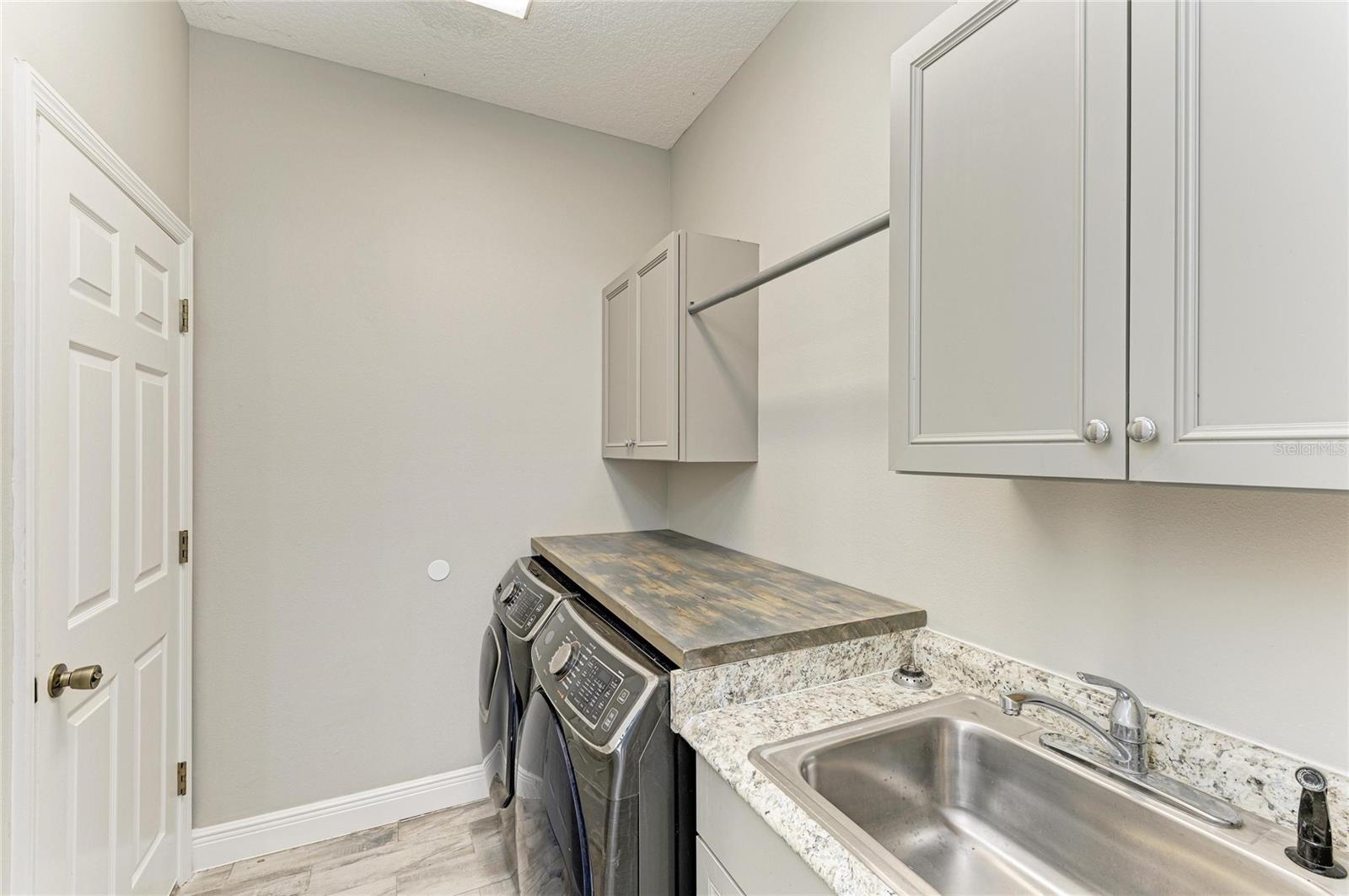 Image 46 of 85 For 13710 Golf Course Road