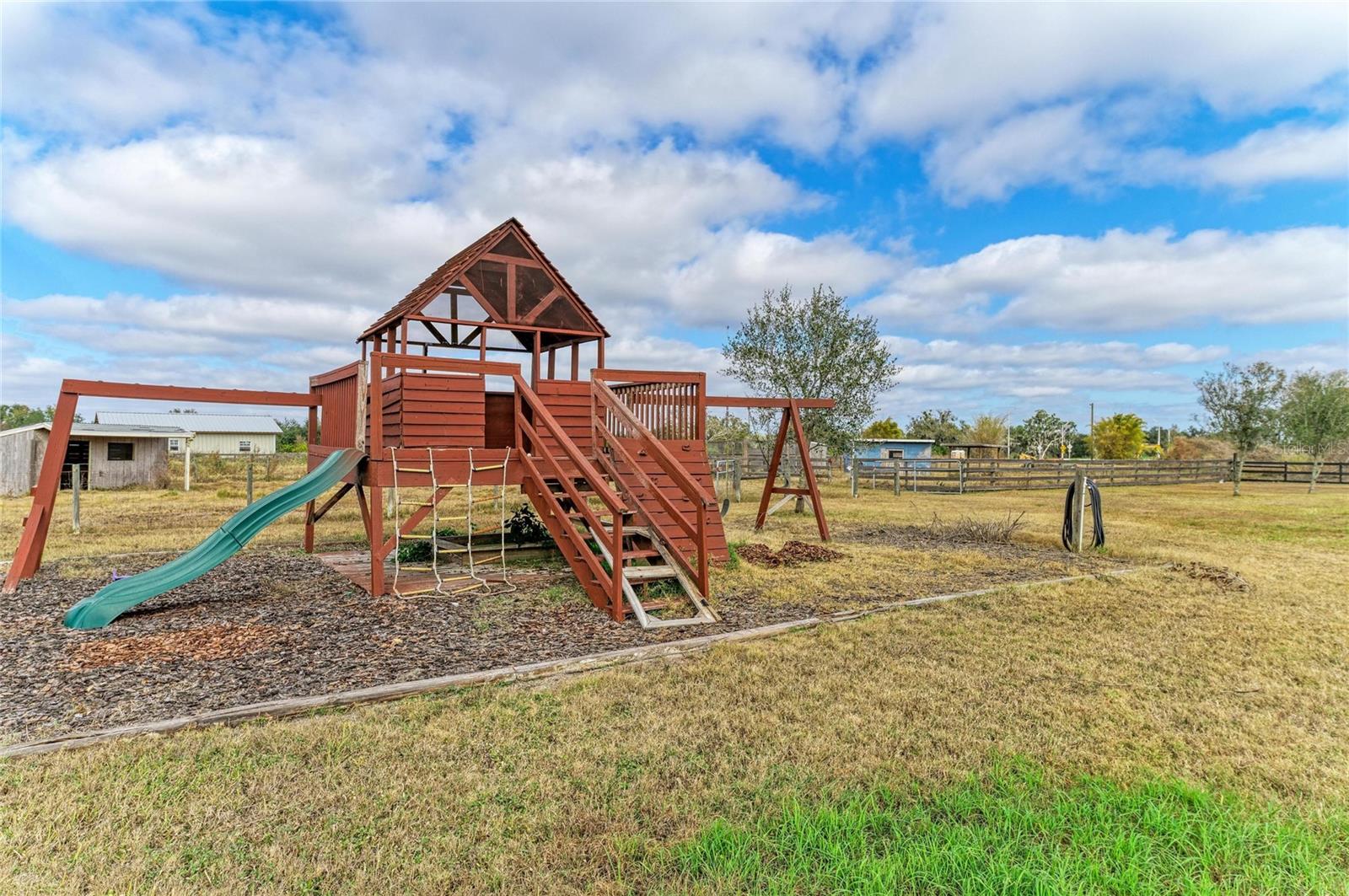 Image 58 of 85 For 13710 Golf Course Road