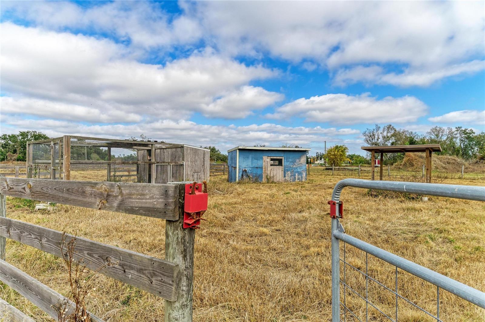 Image 61 of 85 For 13710 Golf Course Road