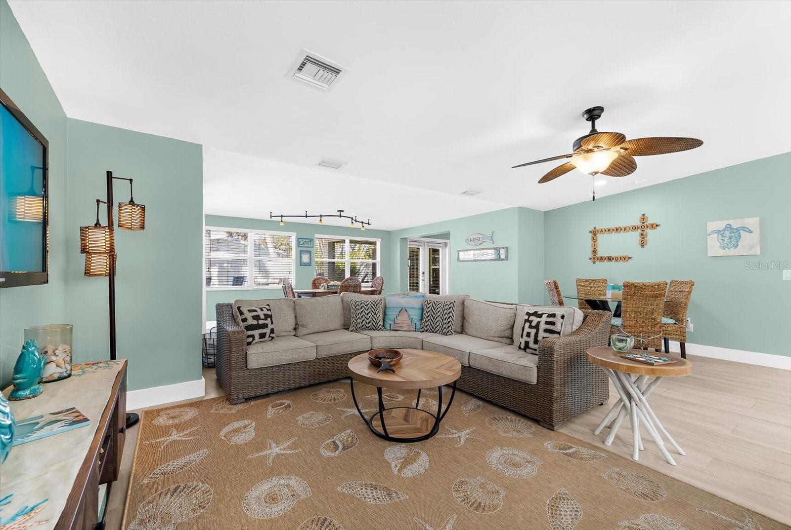 Image 17 of 63 For 310 66th Street