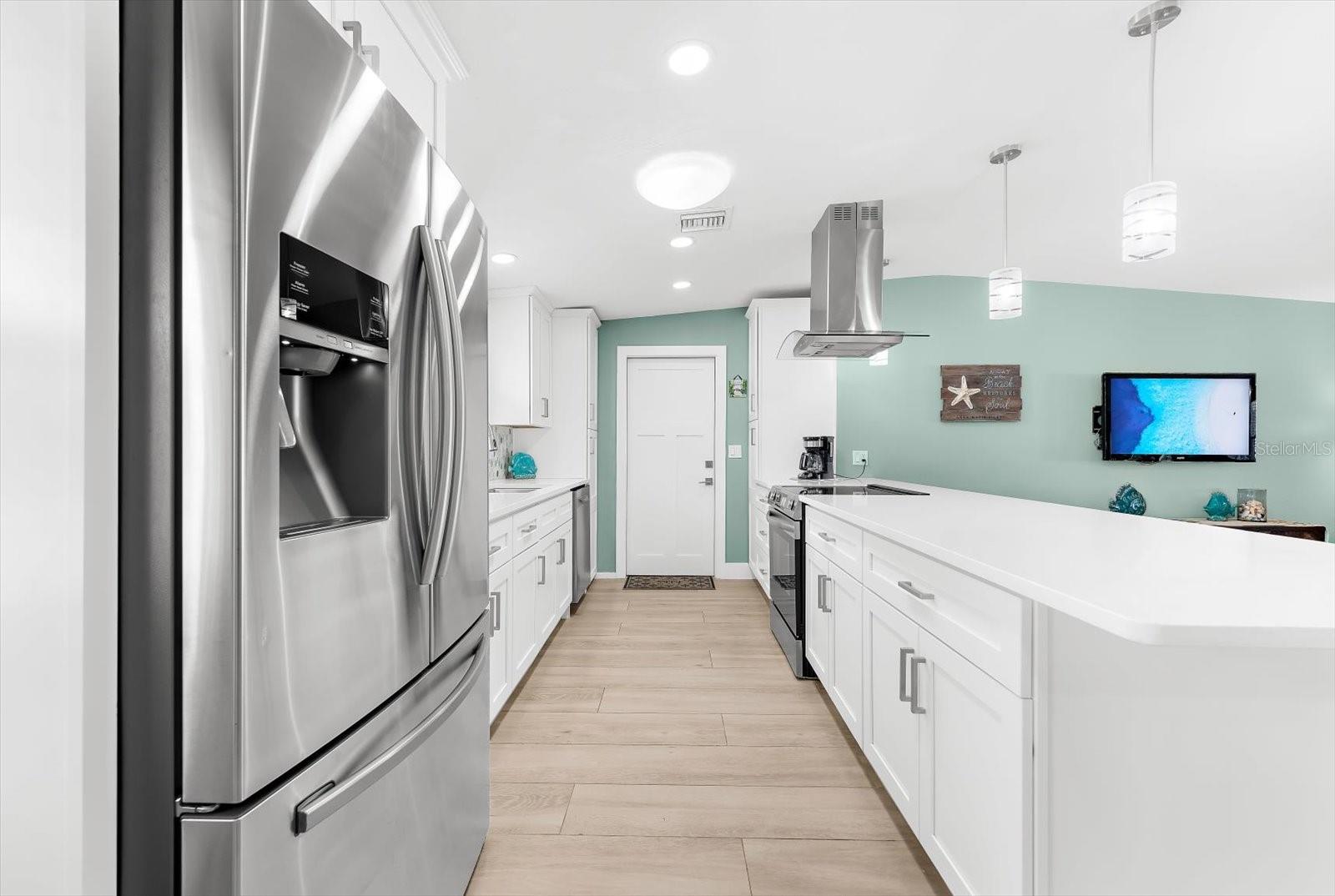 Image 7 of 63 For 310 66th Street