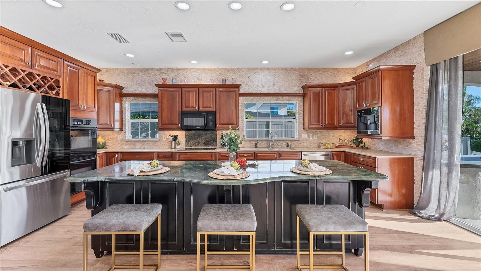 Image 13 of 68 For 7300 Cove Terrace