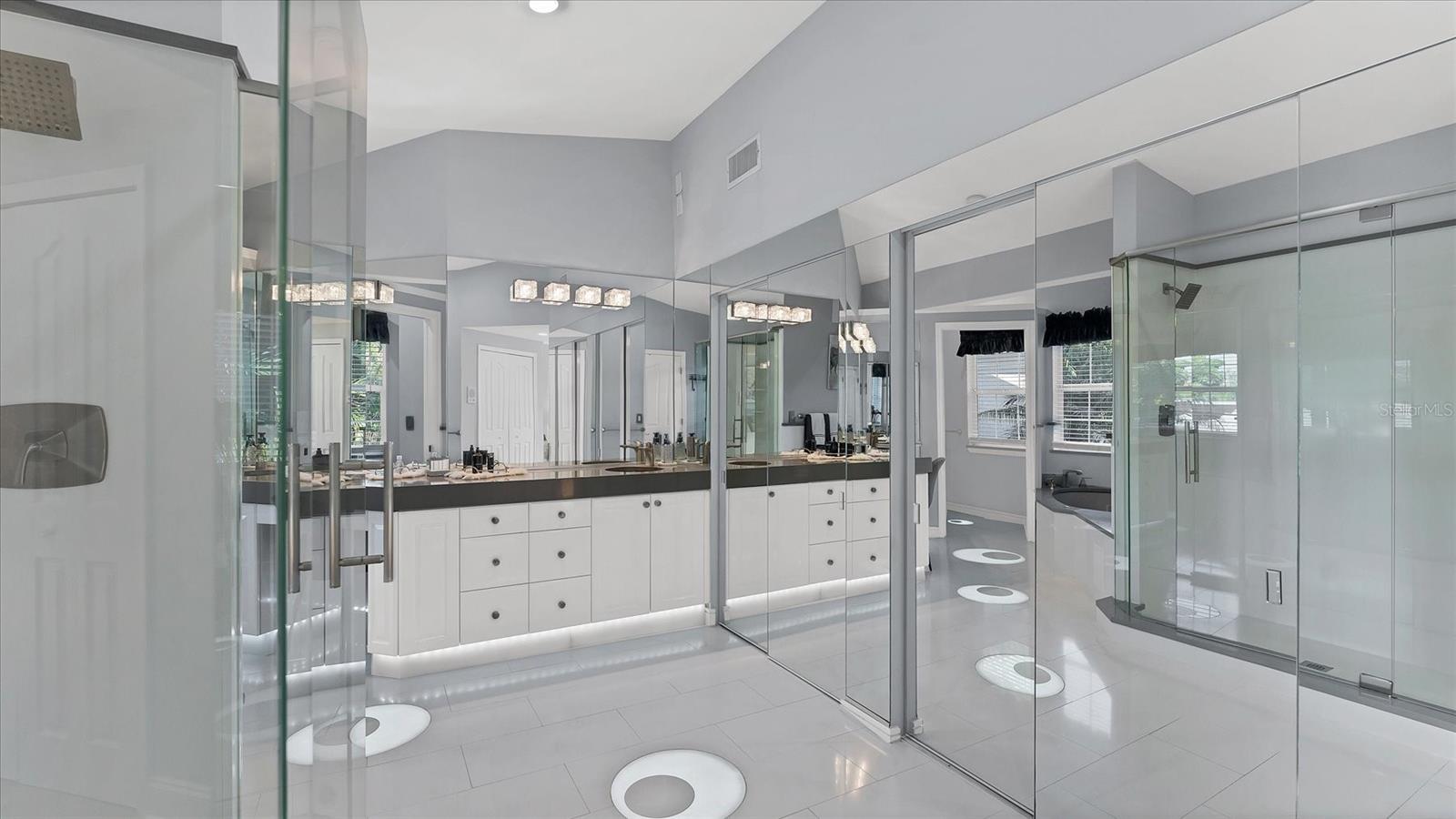 Image 26 of 68 For 7300 Cove Terrace