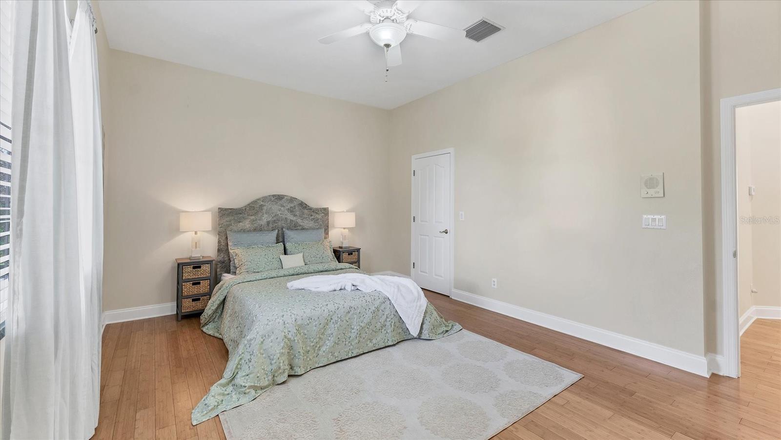 Image 34 of 68 For 7300 Cove Terrace