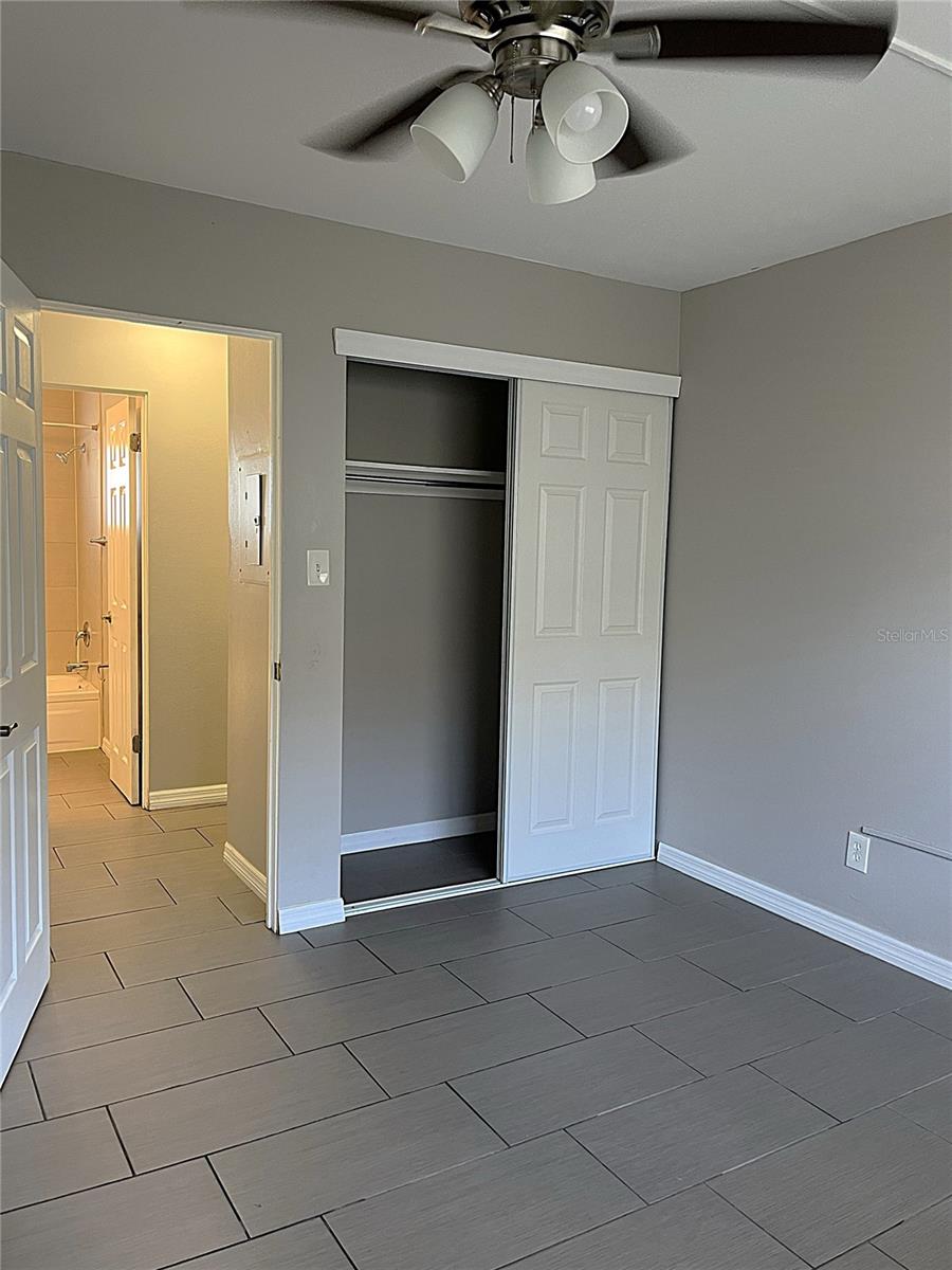 Image 8 of 20 For 3001 Bee Ridge Road 206