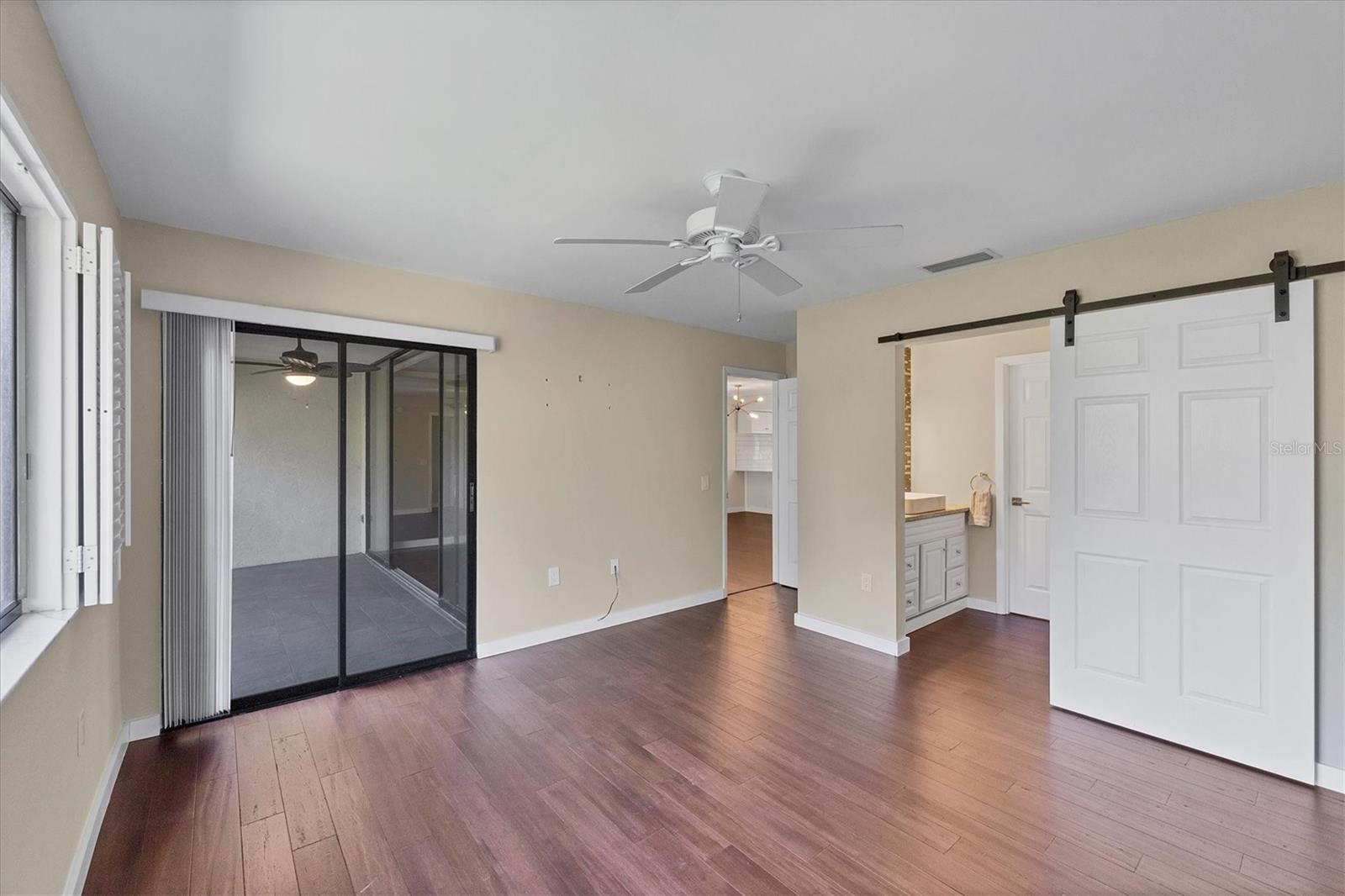 Image 18 of 49 For 3363 Cross Creek Drive 3363