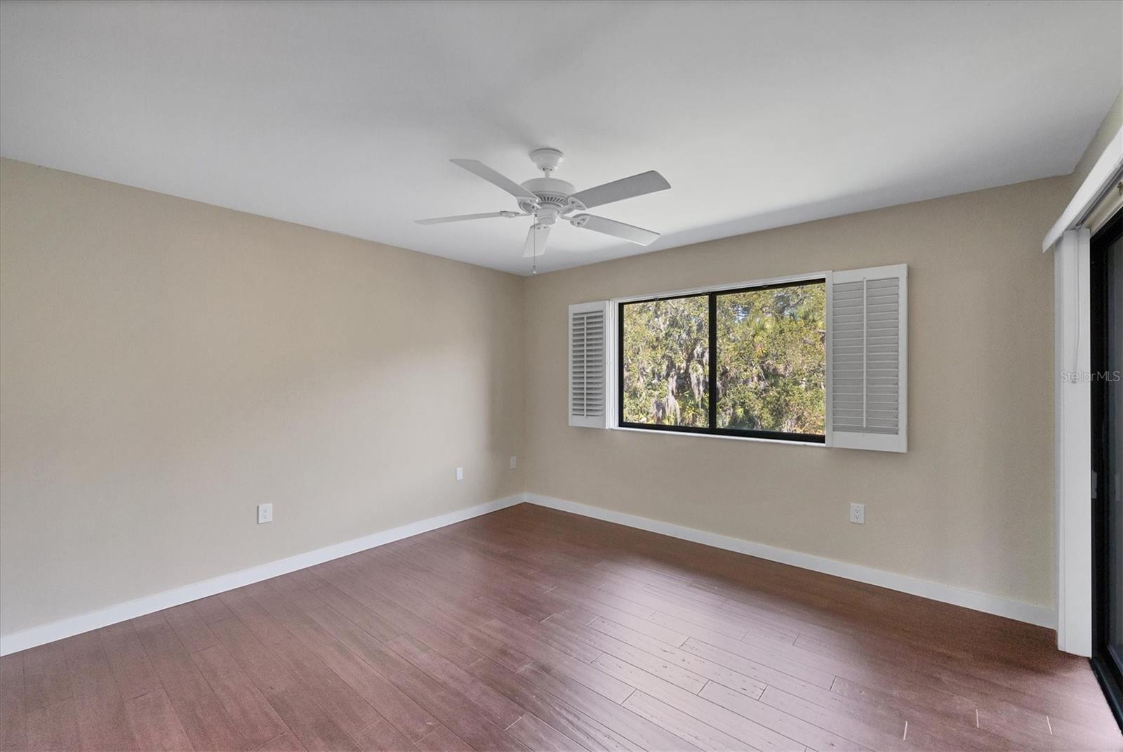 Image 20 of 49 For 3363 Cross Creek Drive 3363